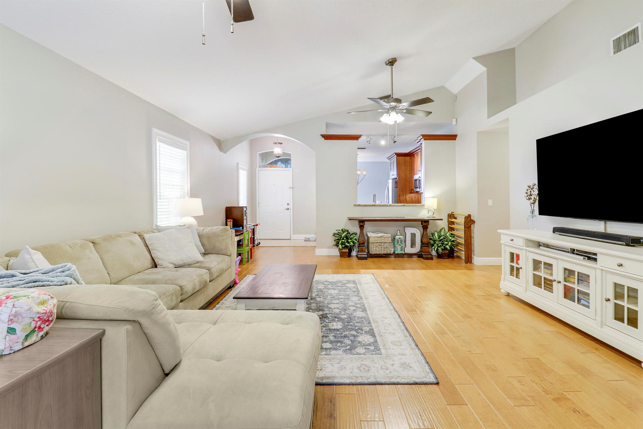 4116 Dakota Place