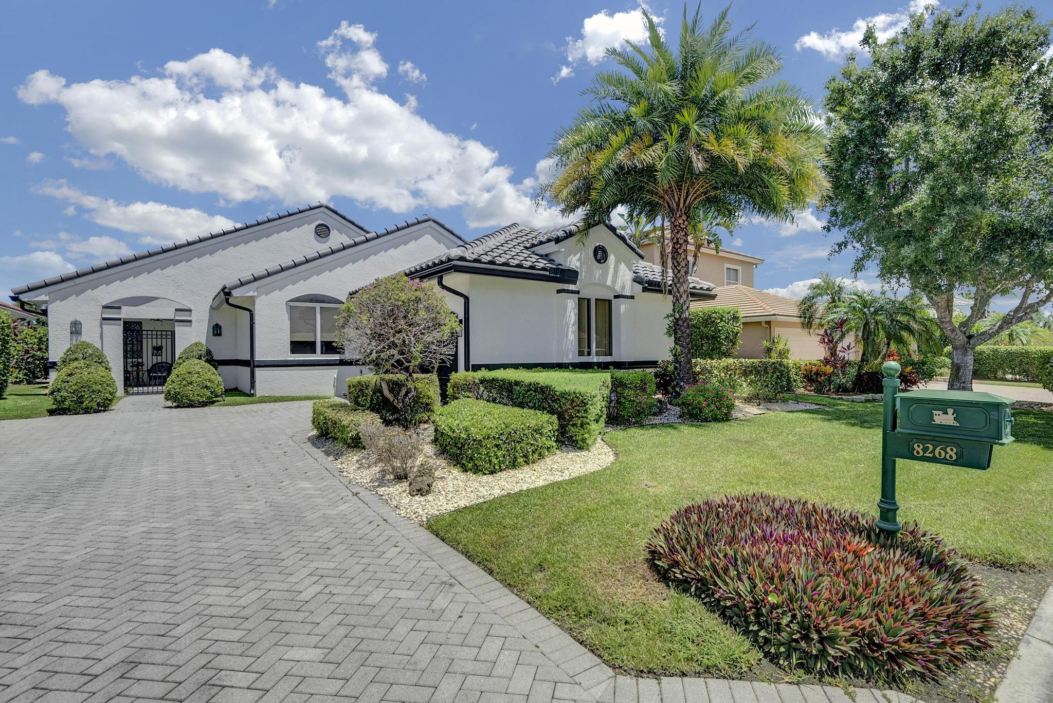 8268 Bob O Link Drive