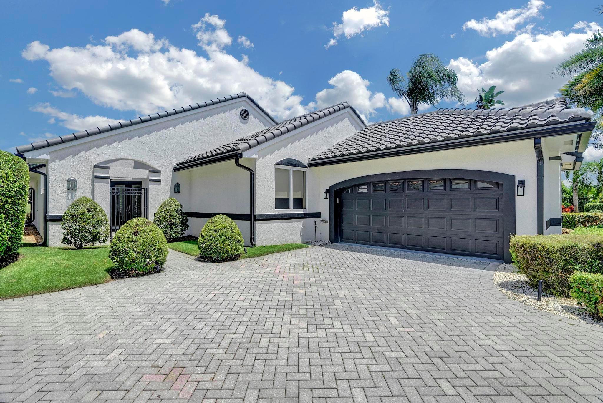 8268 Bob O Link Drive