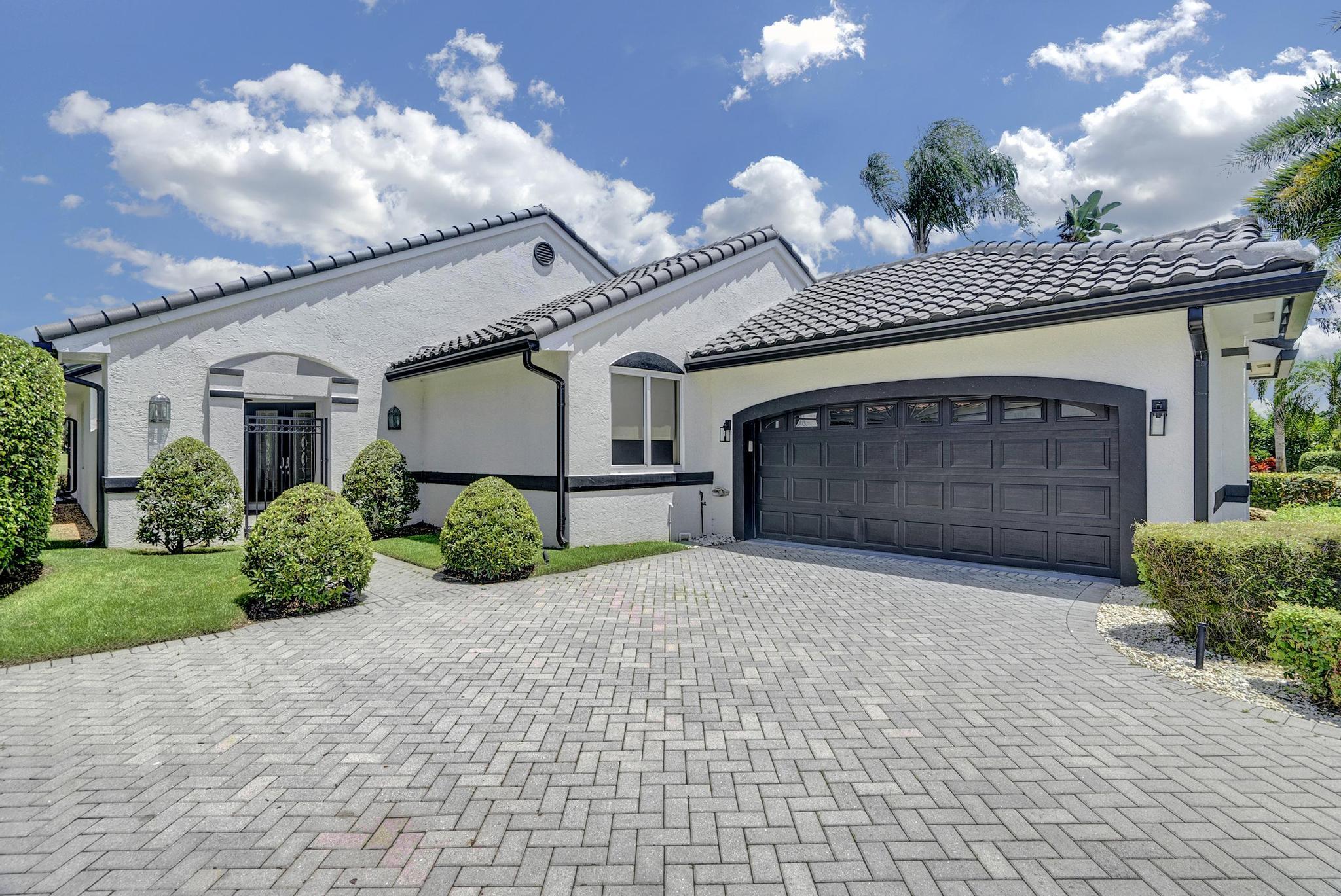 8268 Bob O Link Drive