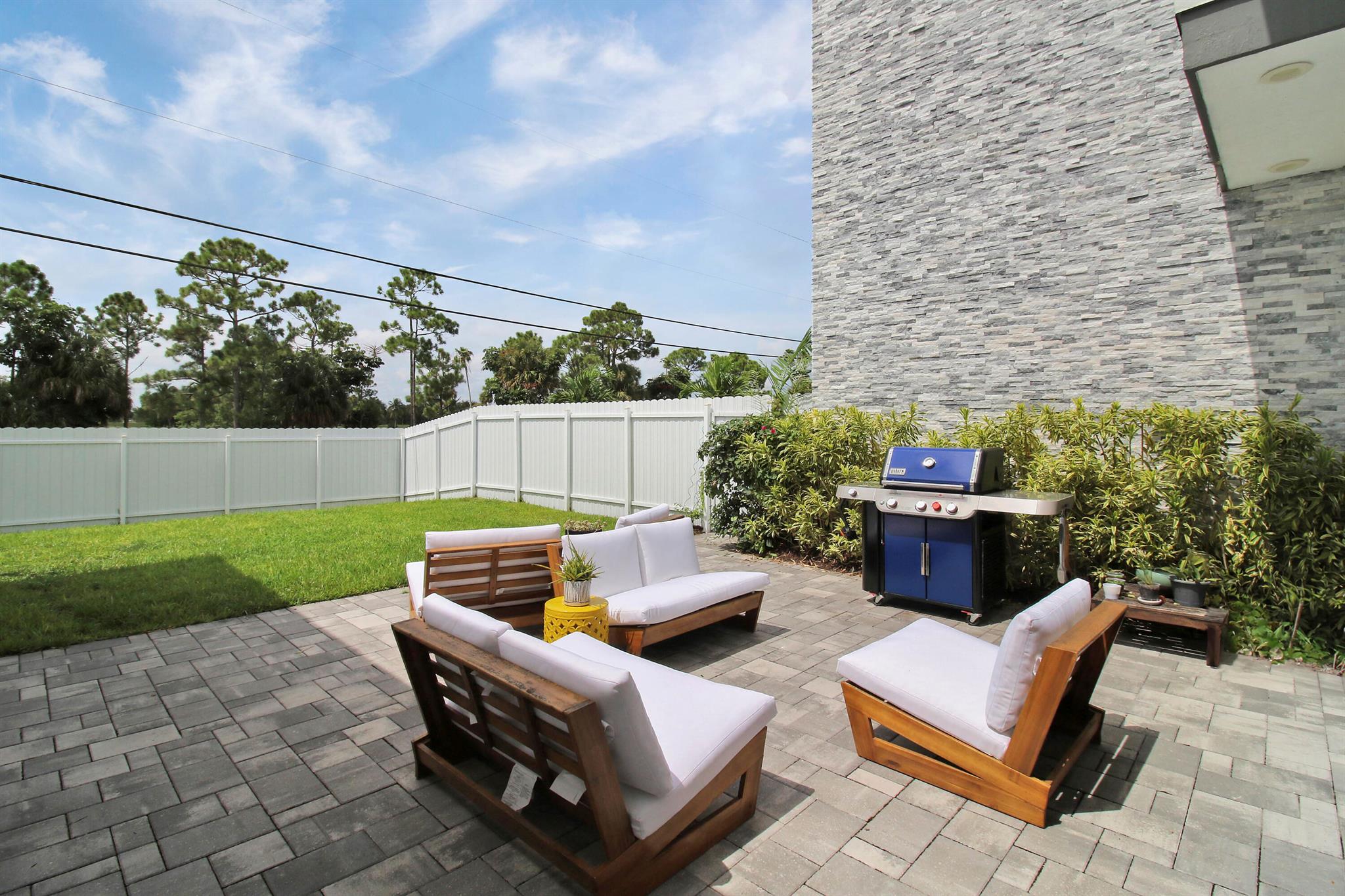 736 Marshall Road