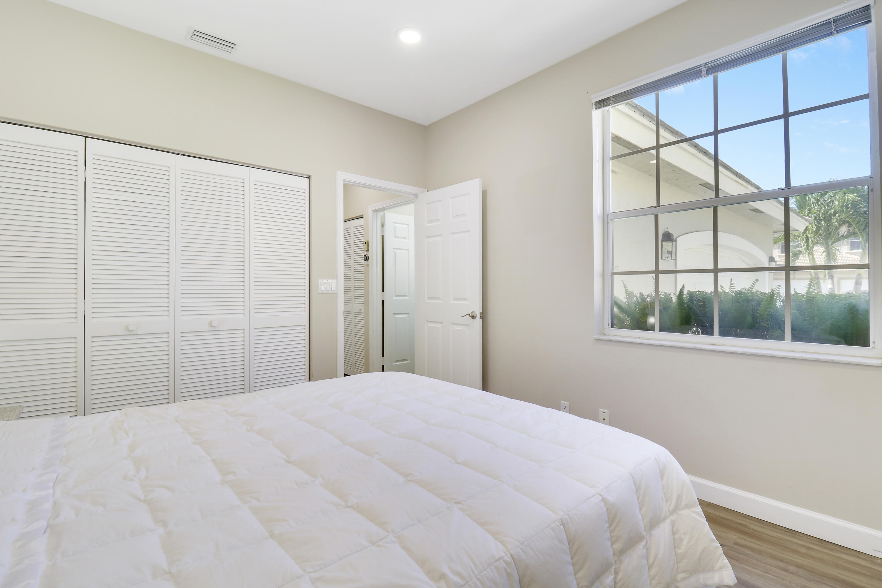 8278 Bob O Link Drive