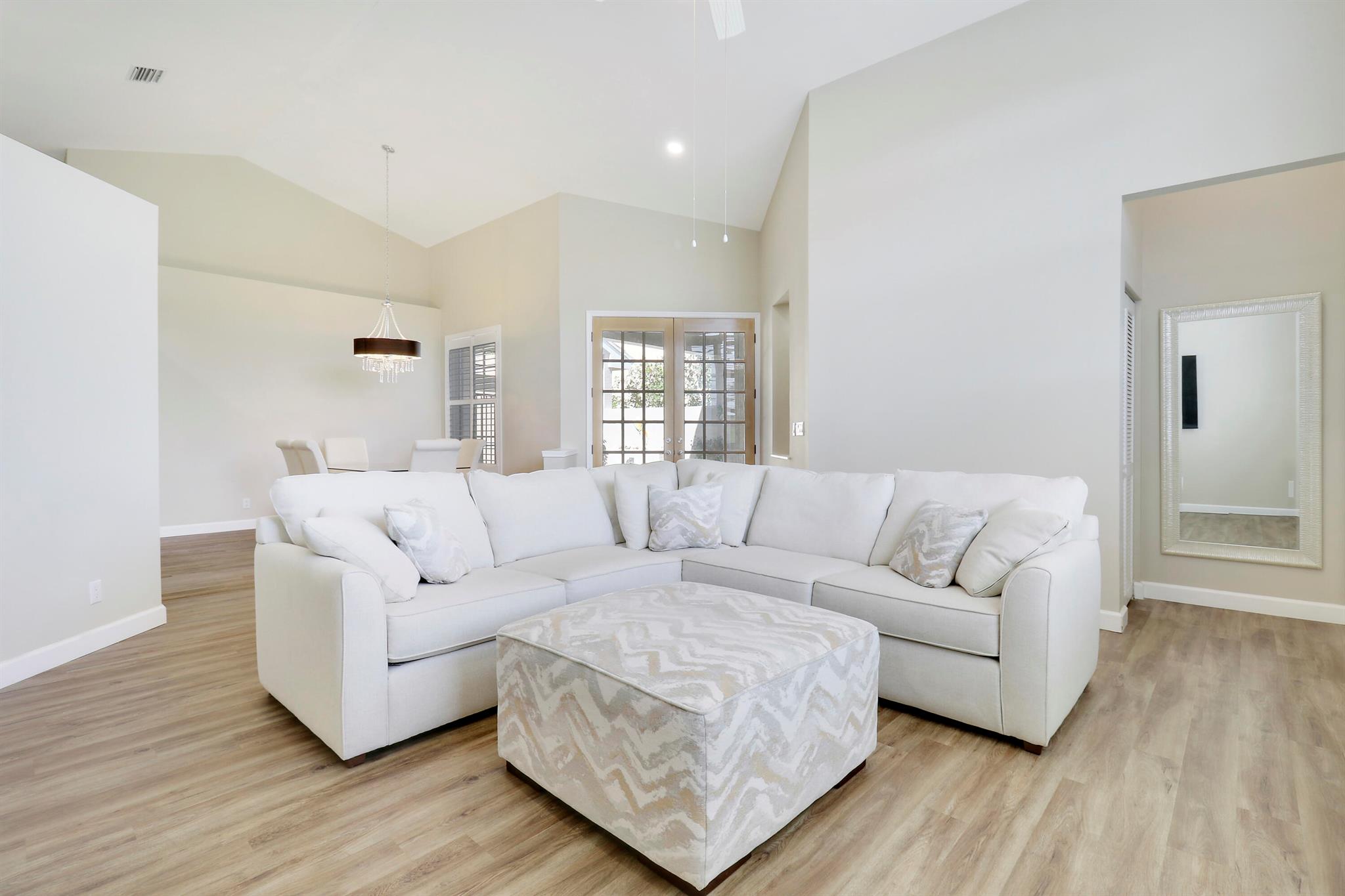 8278 Bob O Link Drive