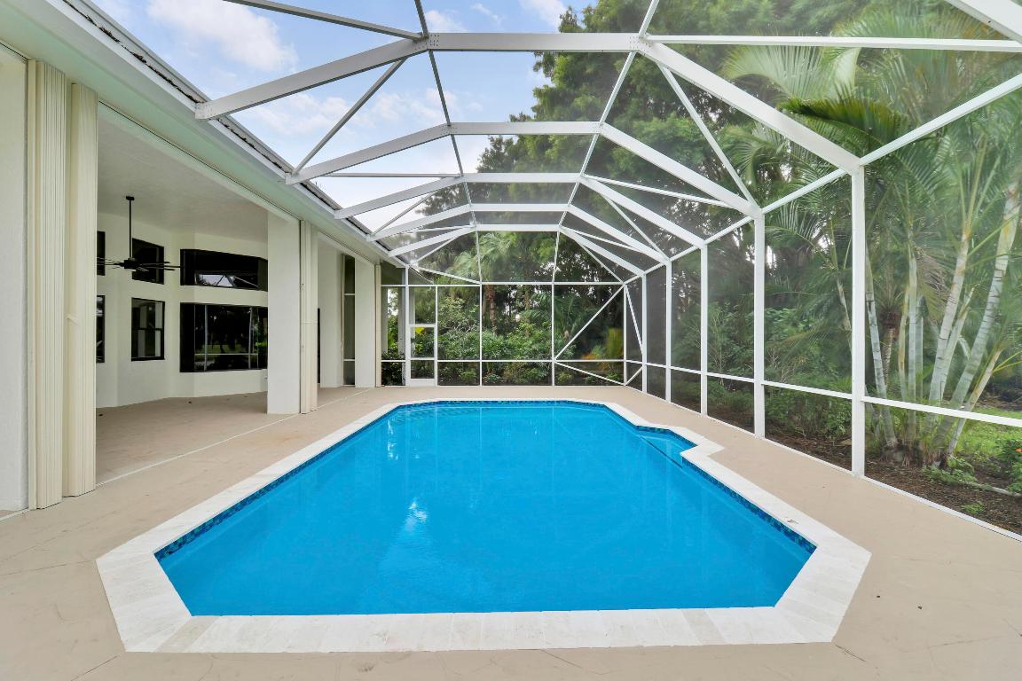 7739 Ironhorse Boulevard