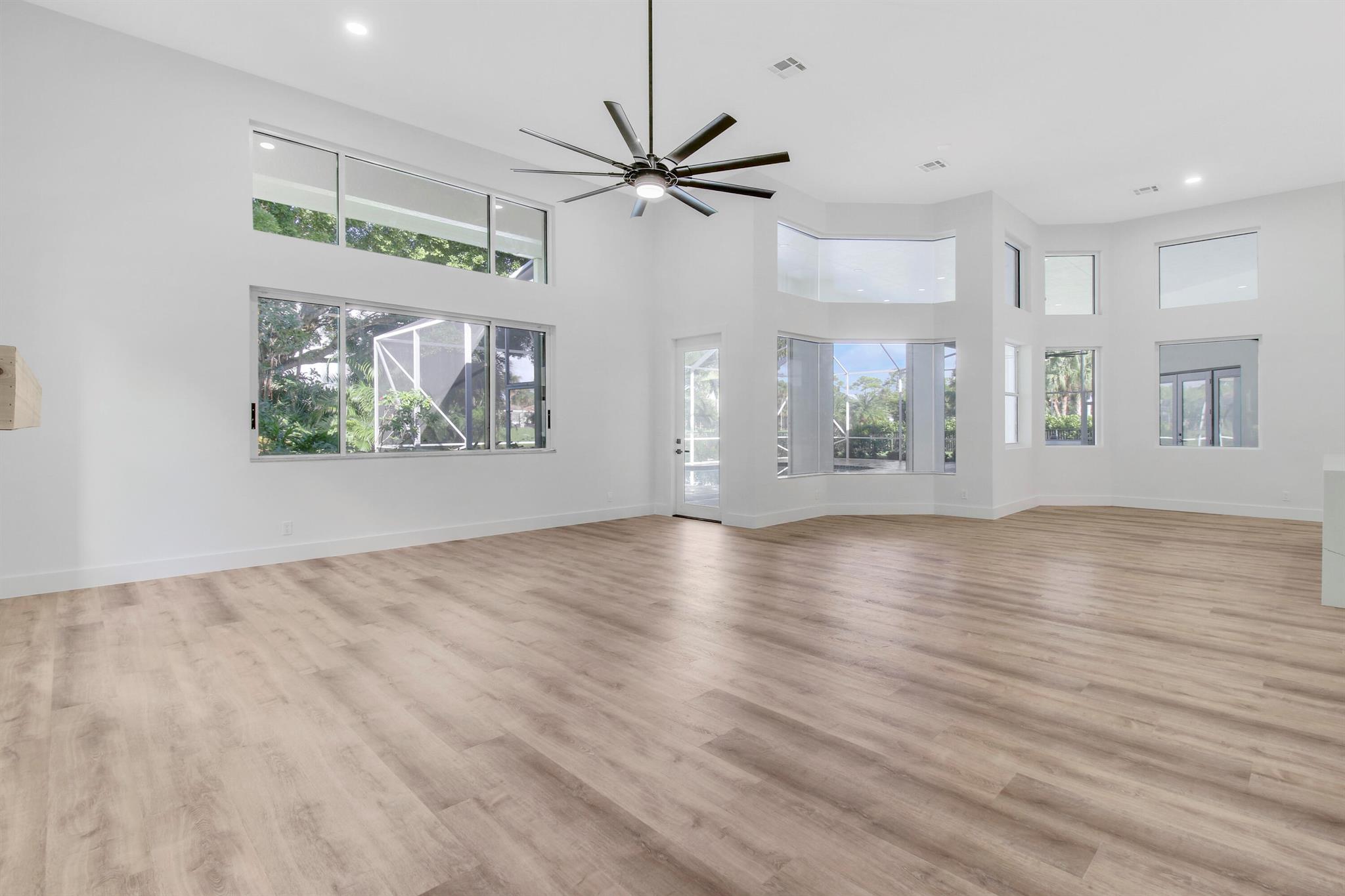 7739 Ironhorse Boulevard