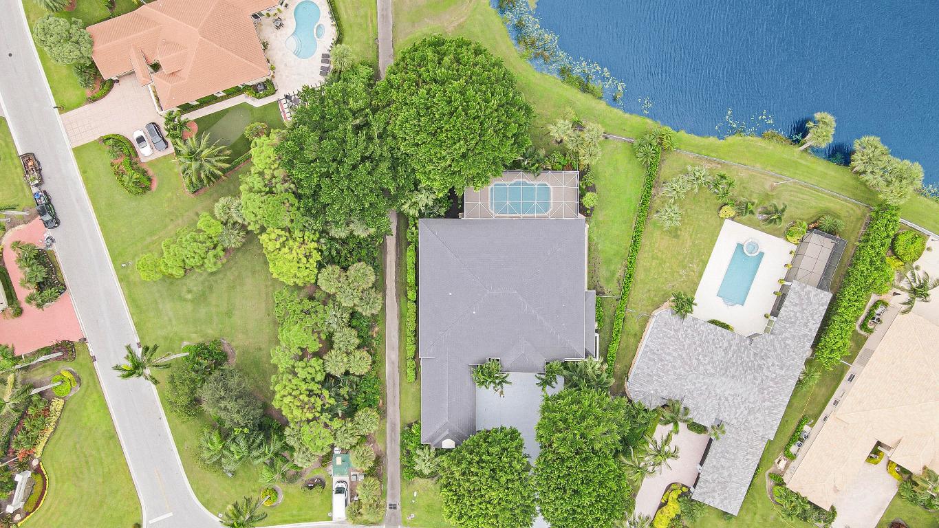 7739 Ironhorse Boulevard