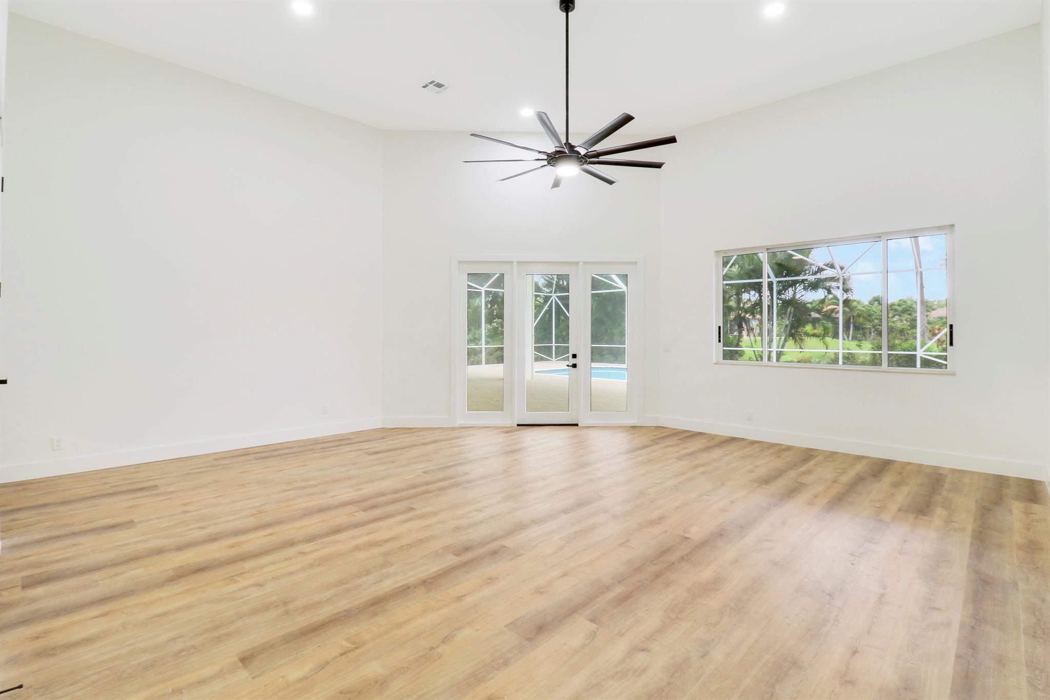 7739 Ironhorse Boulevard