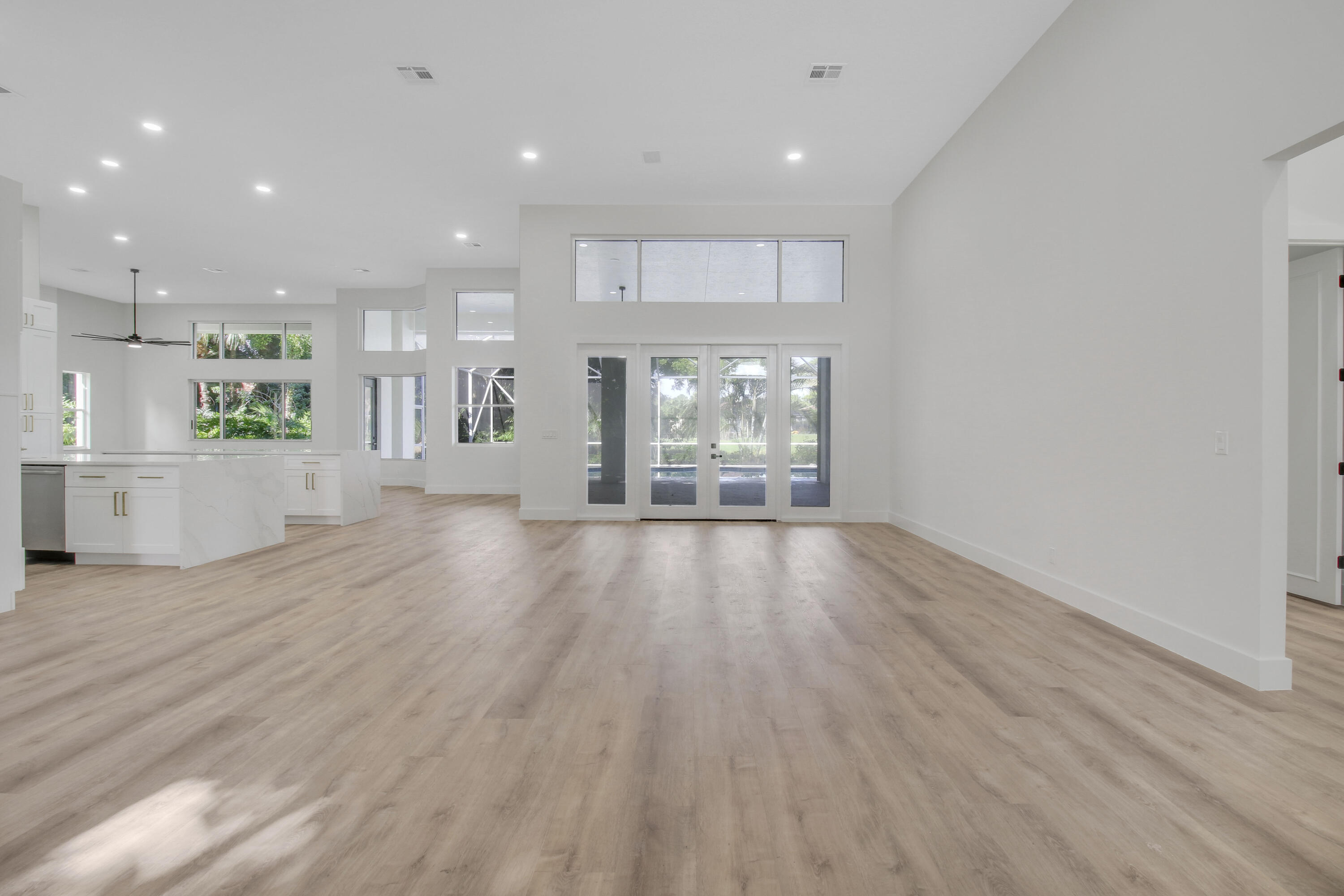 7739 Ironhorse Boulevard