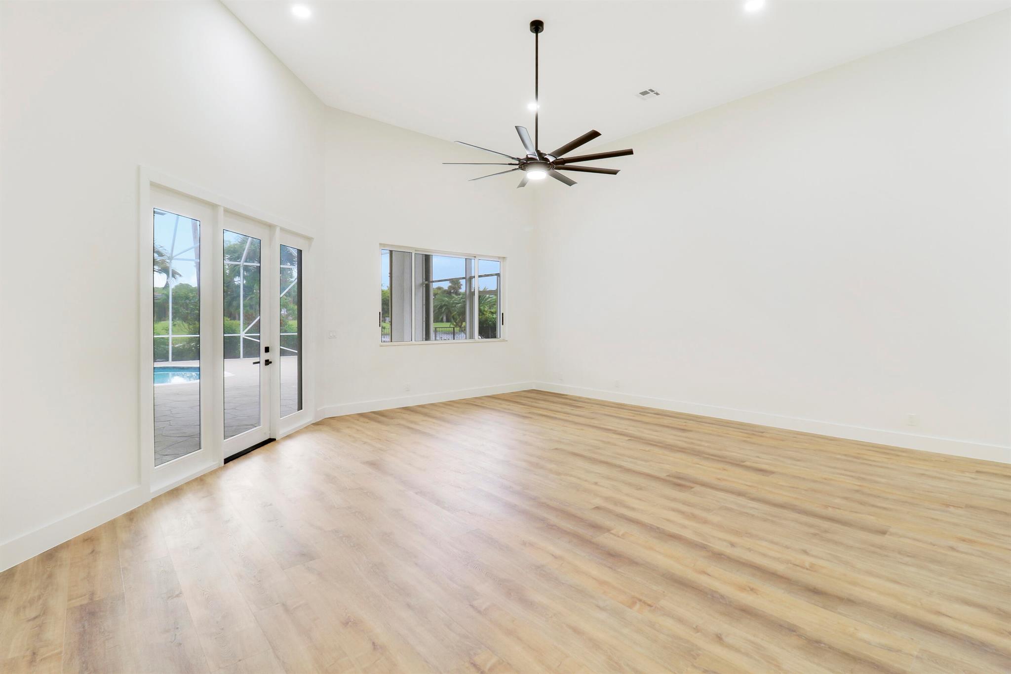 7739 Ironhorse Boulevard