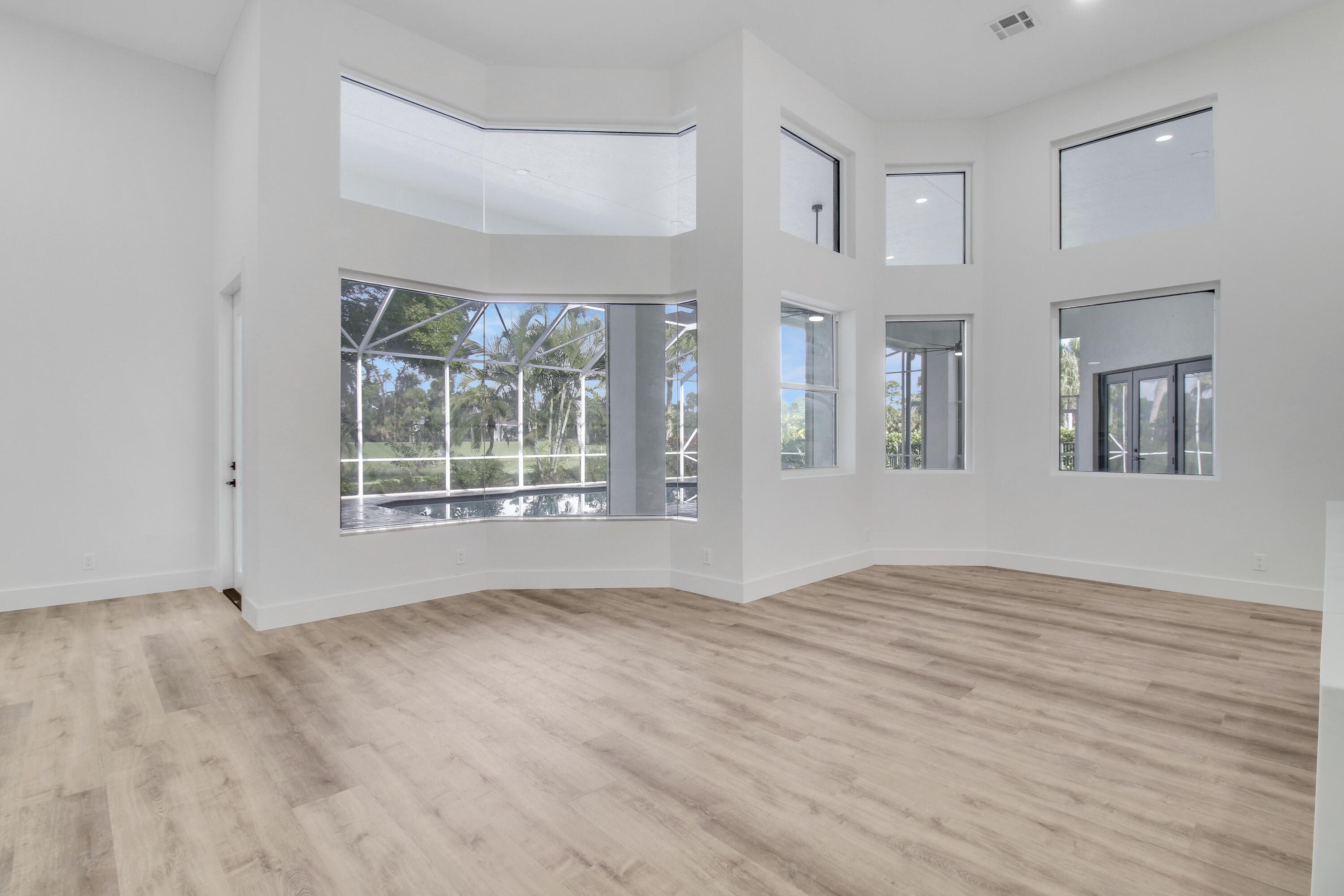 7739 Ironhorse Boulevard