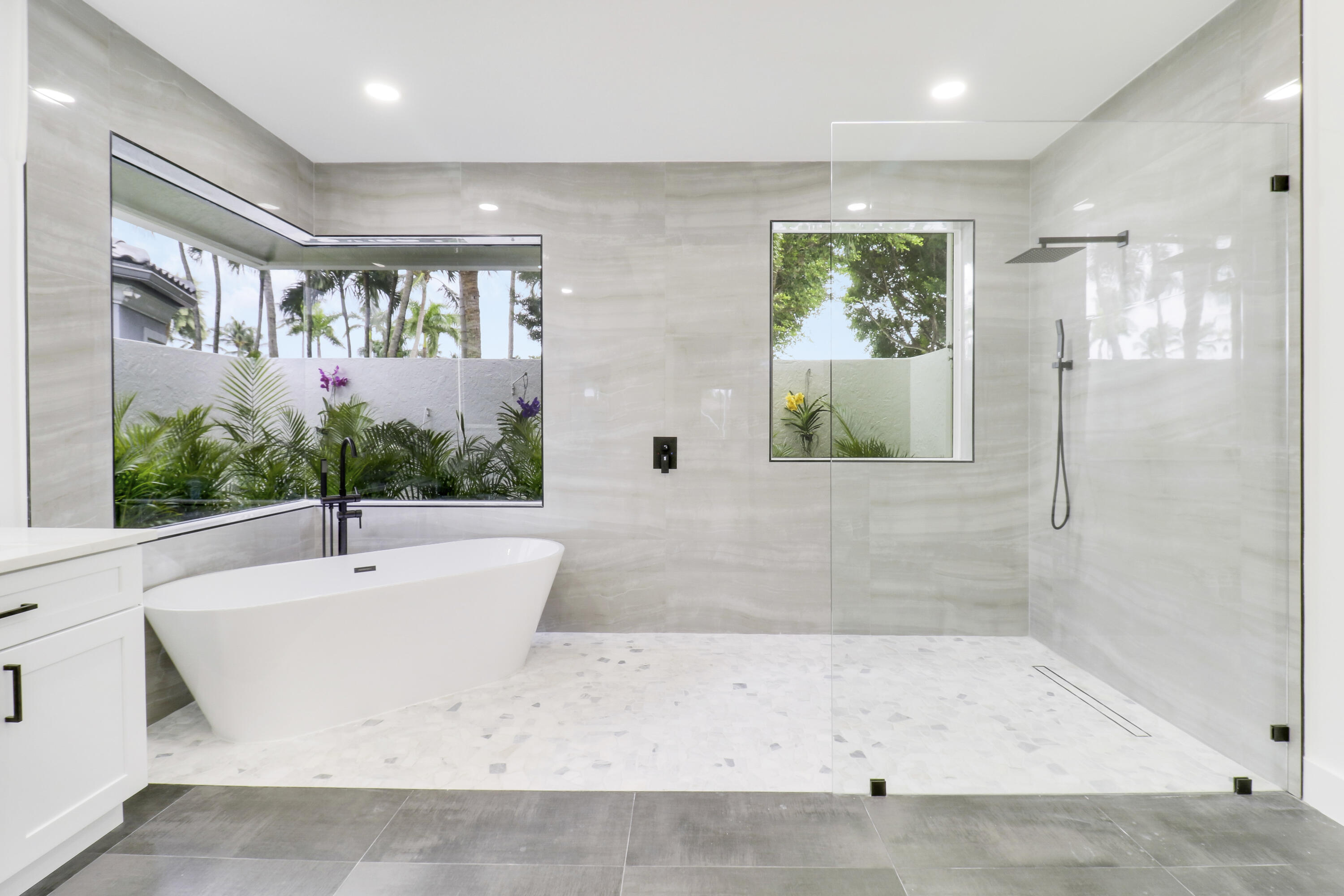 7739 Ironhorse Boulevard