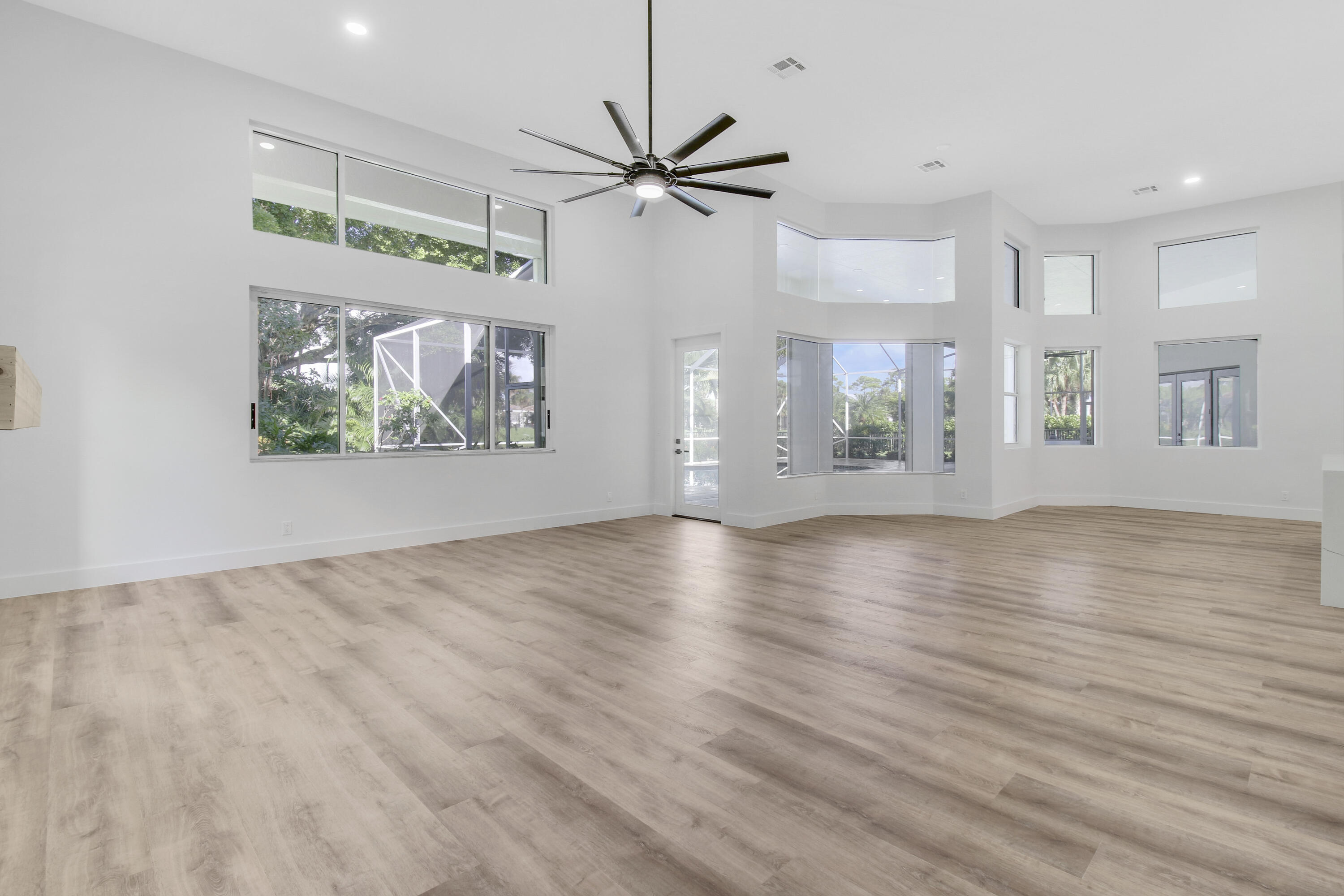 7739 Ironhorse Boulevard