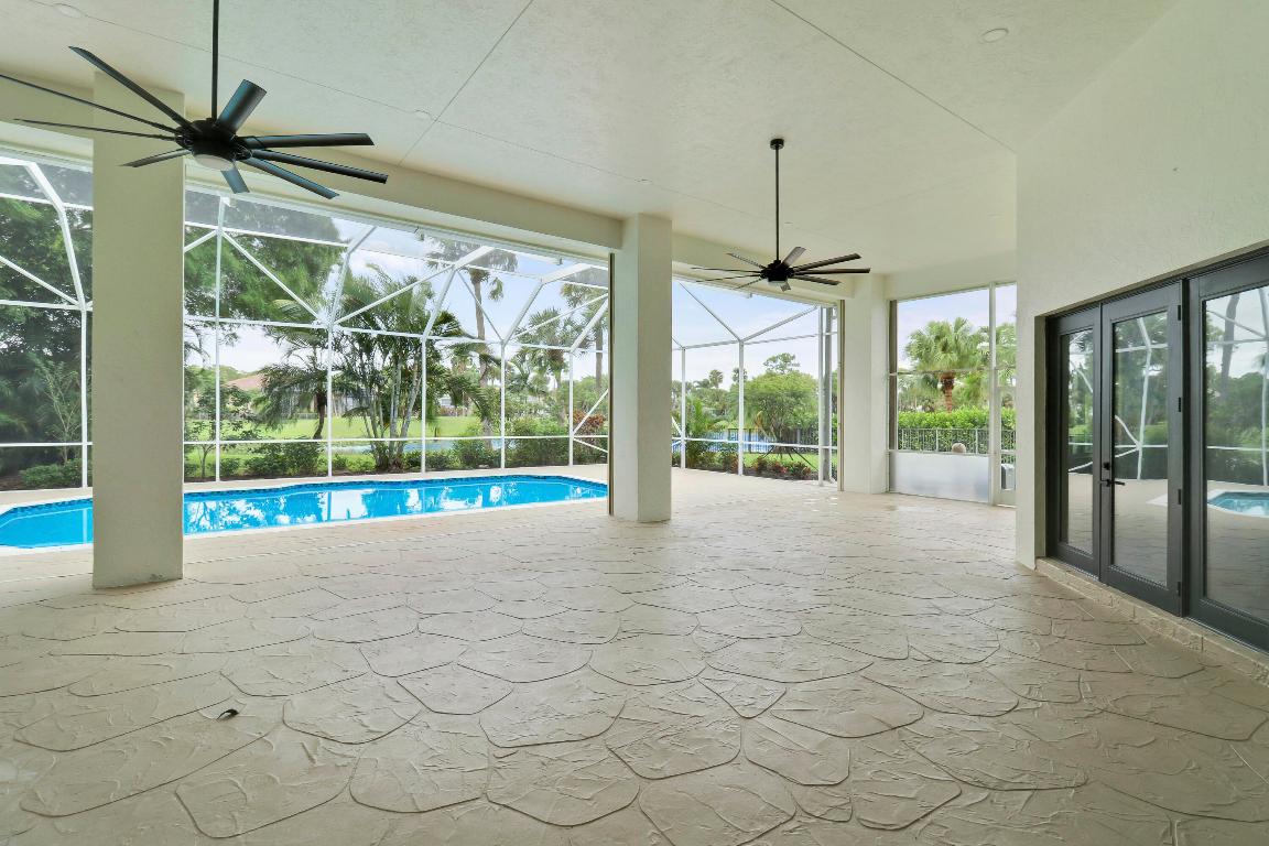 7739 Ironhorse Boulevard