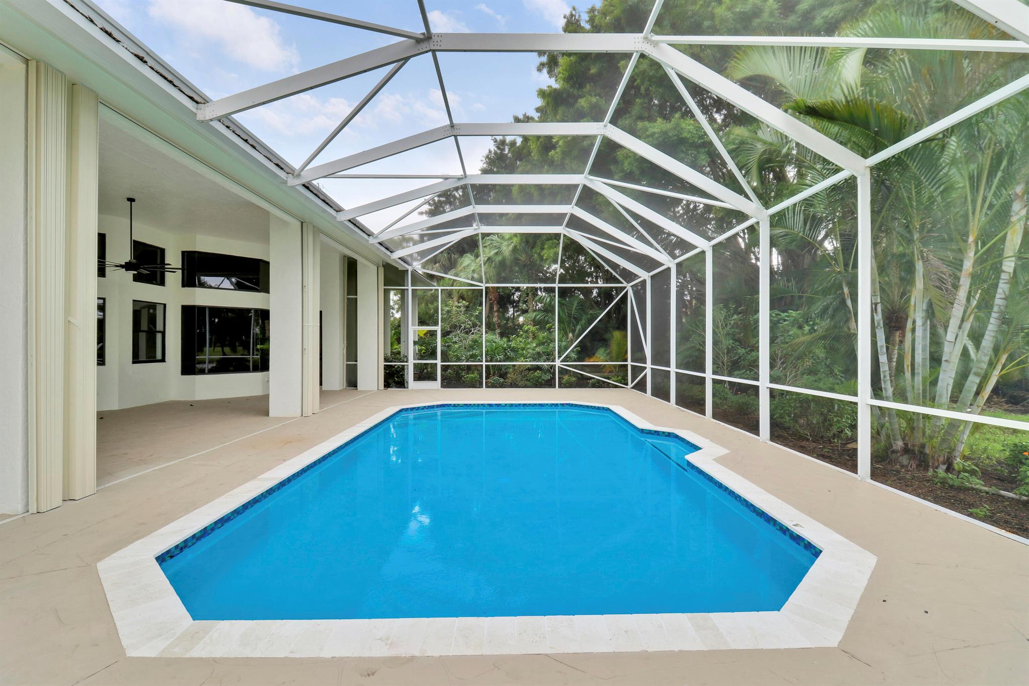 7739 Ironhorse Boulevard