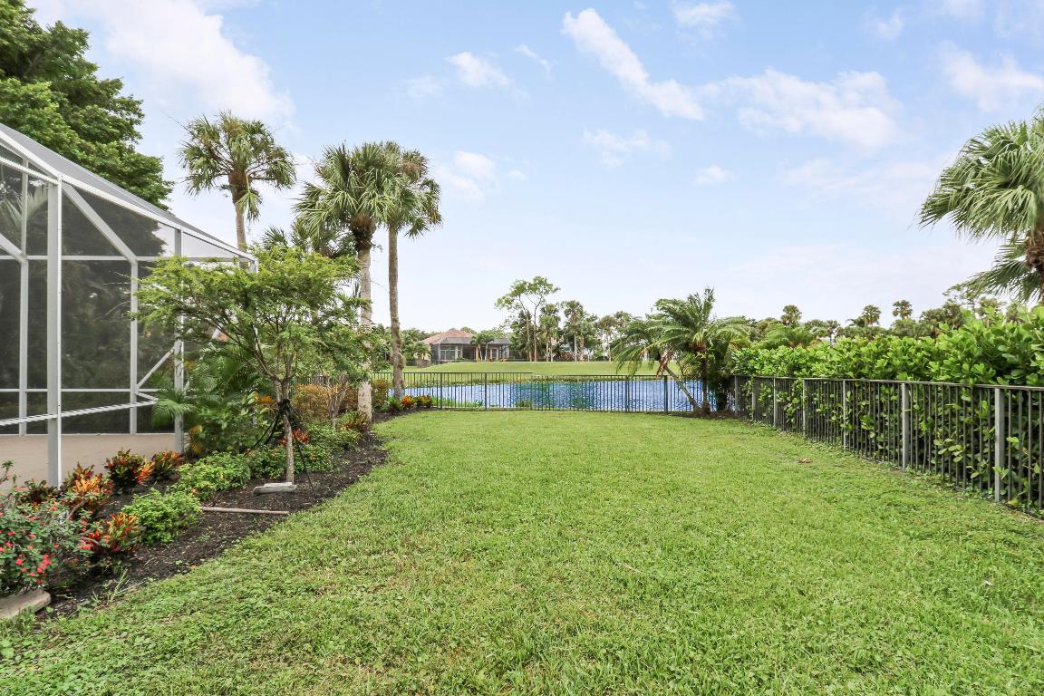 7739 Ironhorse Boulevard