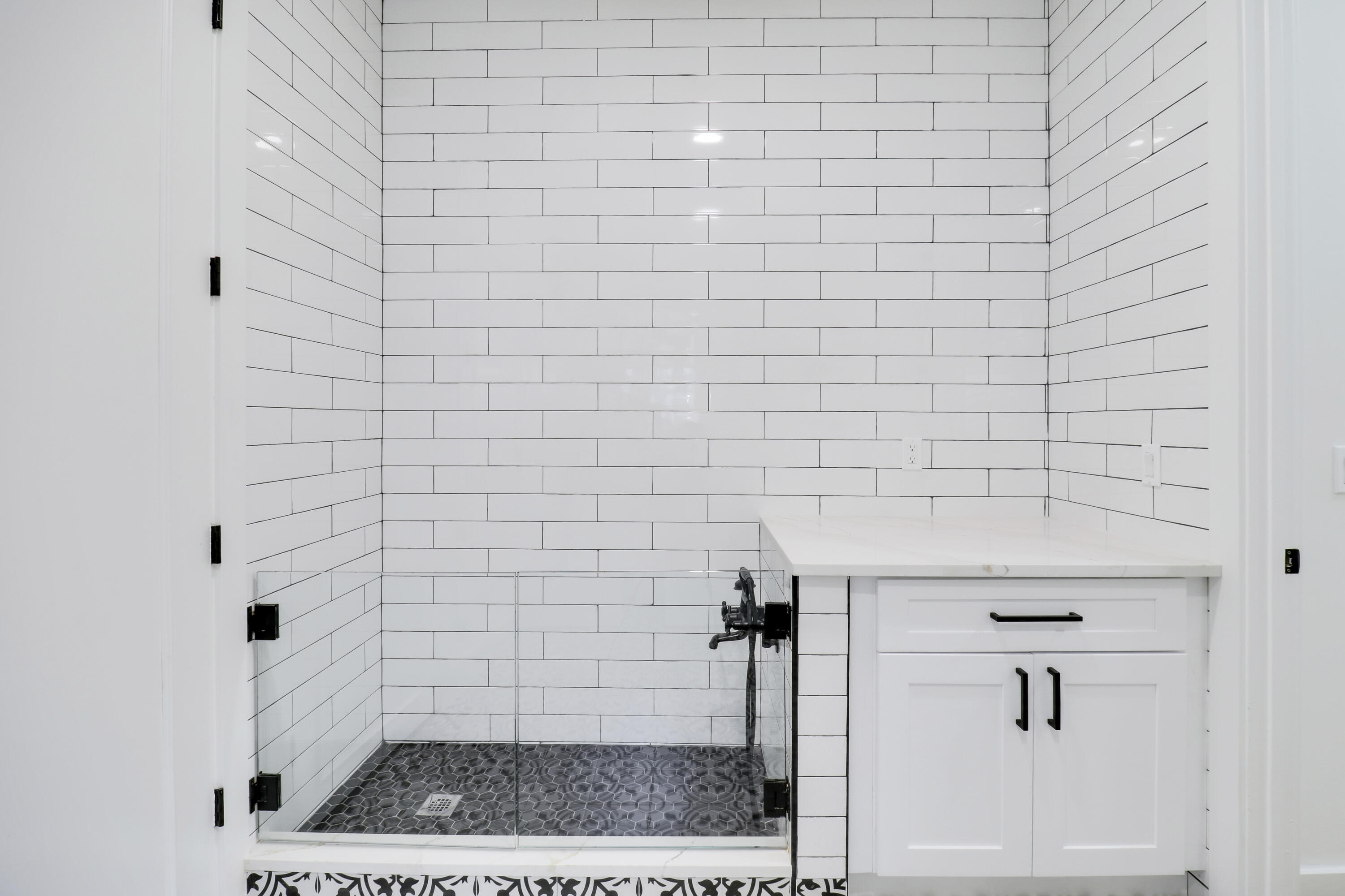 7739 Ironhorse Boulevard