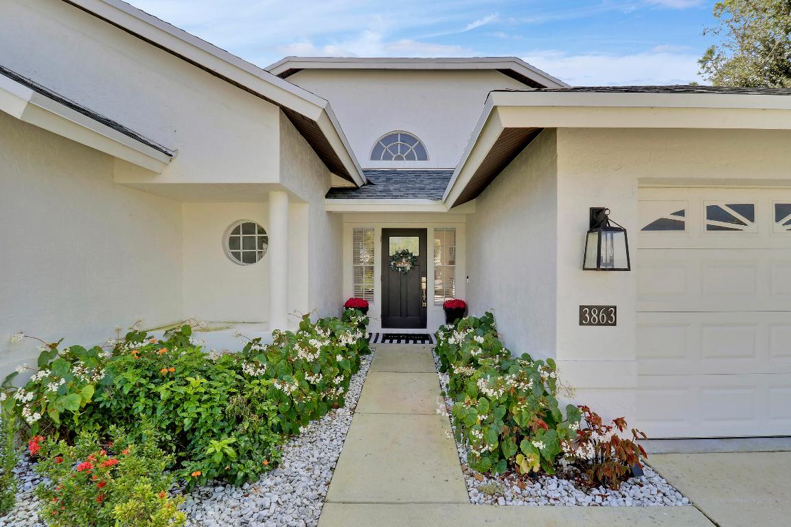 3863 Woods Walk Boulevard