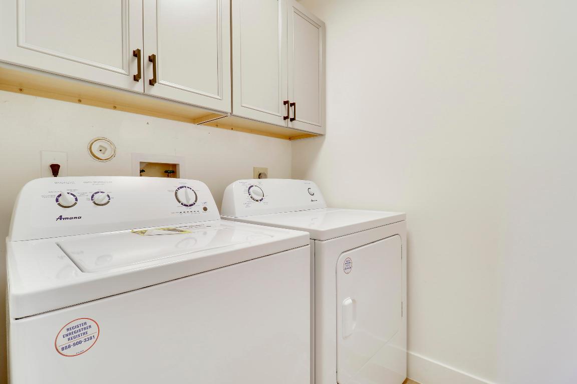 3863 Woods Walk Boulevard