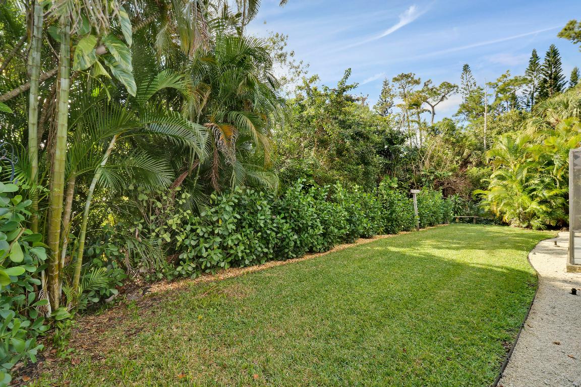 3863 Woods Walk Boulevard