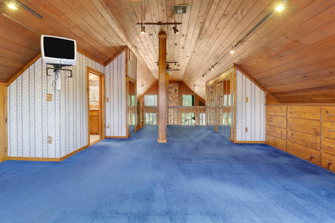 19602 Green Grove Court