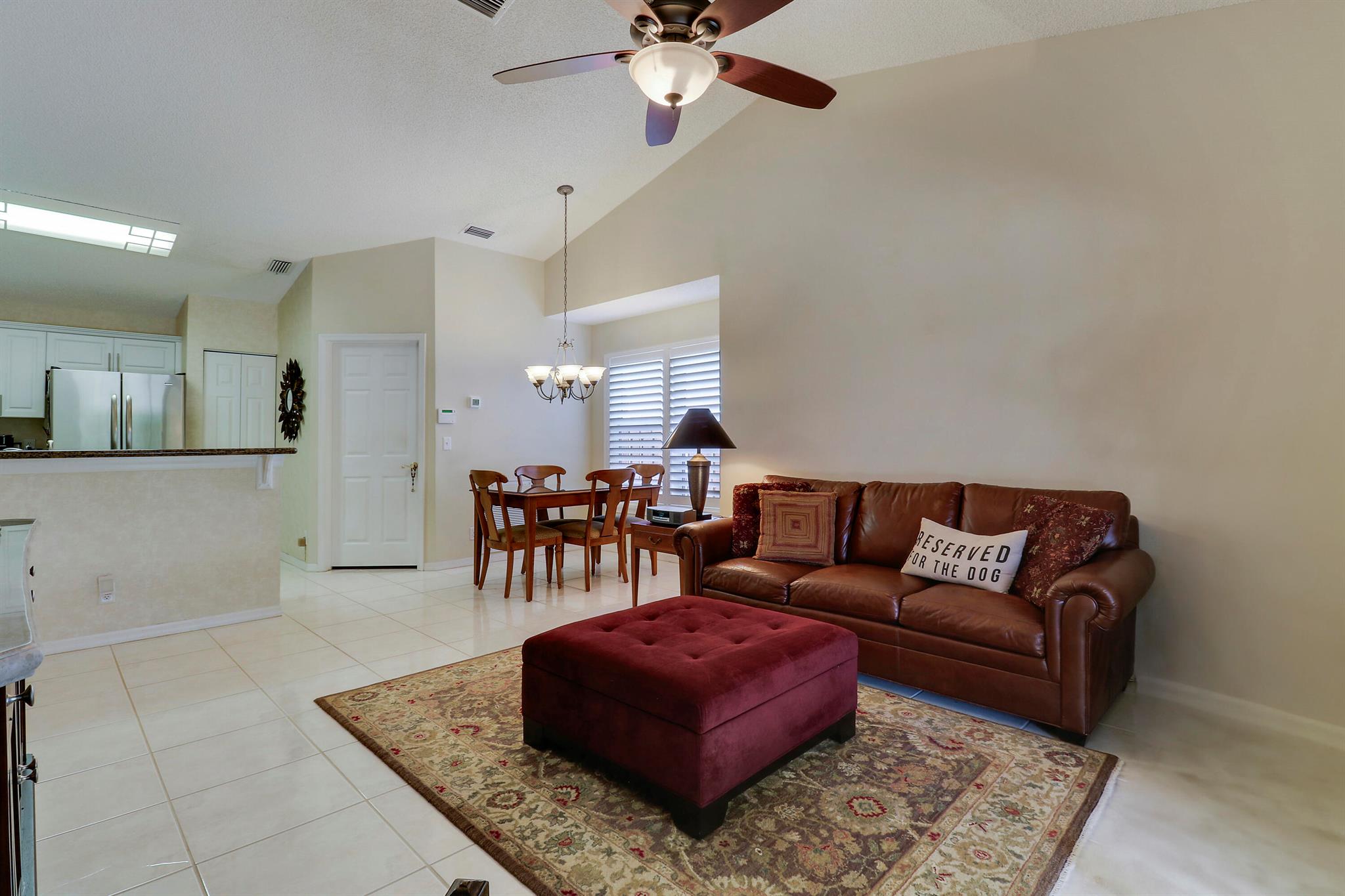 7372 NW 45th Avenue