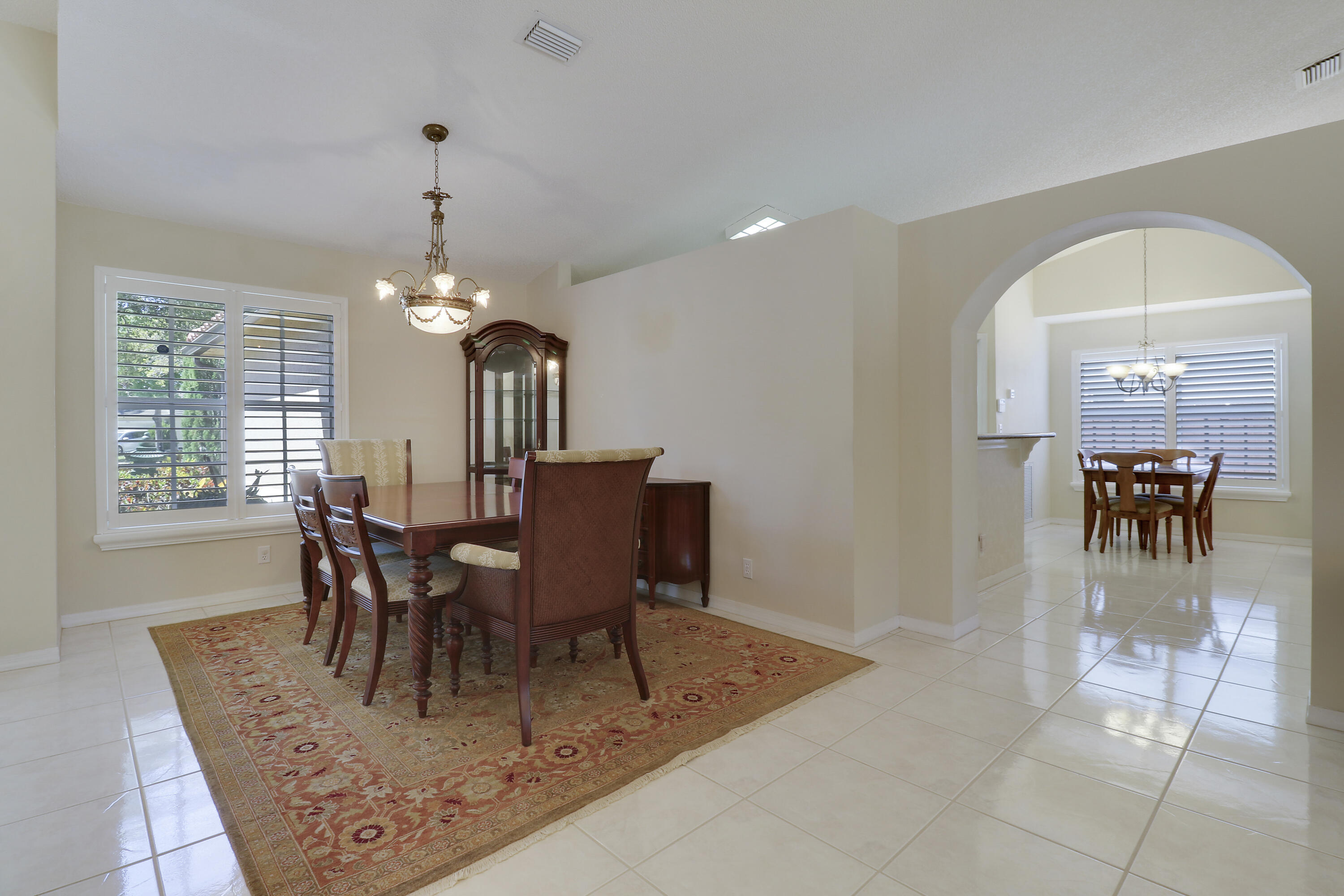 7372 NW 45th Avenue