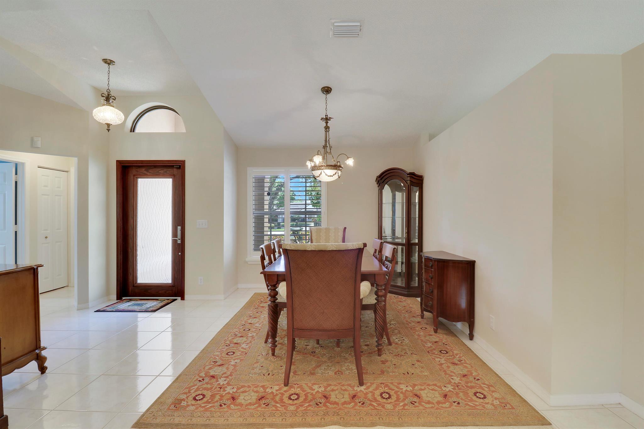 7372 NW 45th Avenue