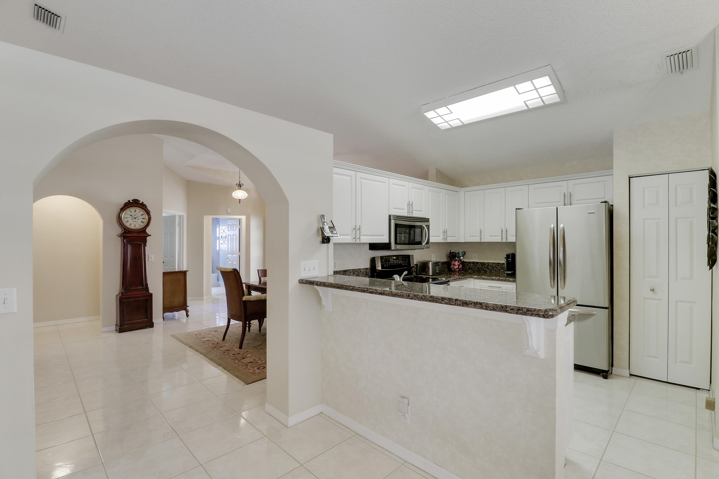 7372 NW 45th Avenue