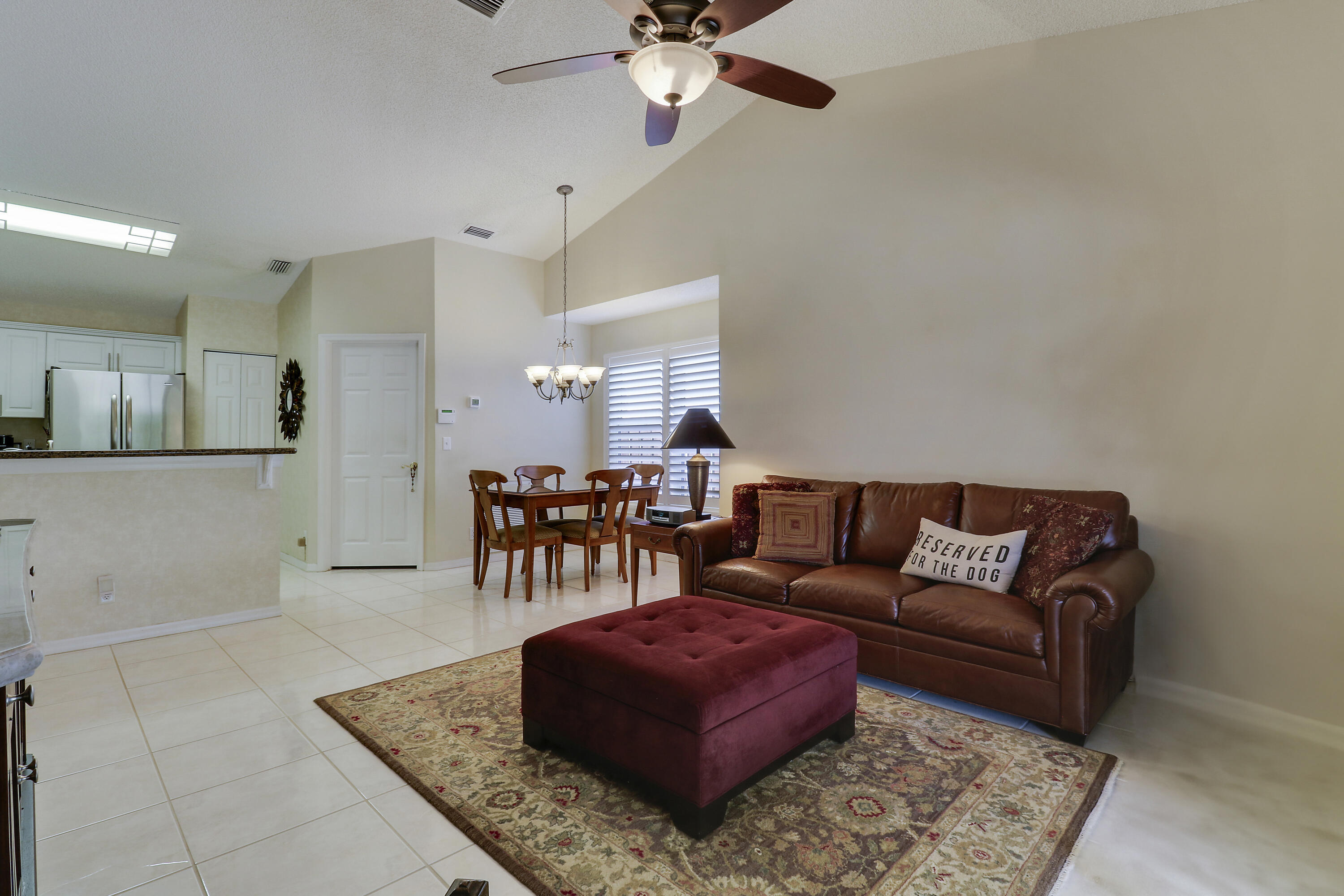 7372 NW 45th Avenue