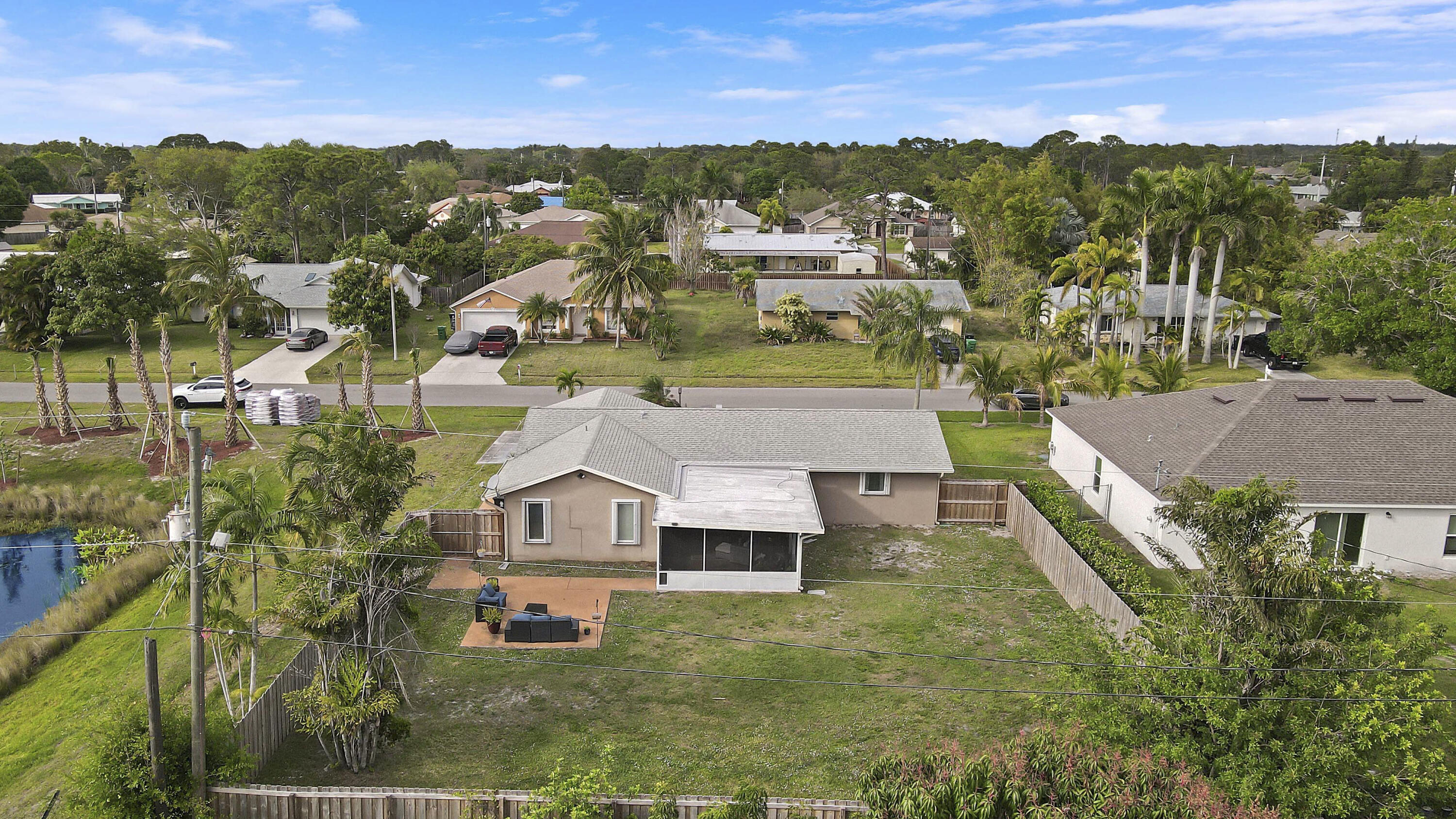 752 SE Browning Avenue