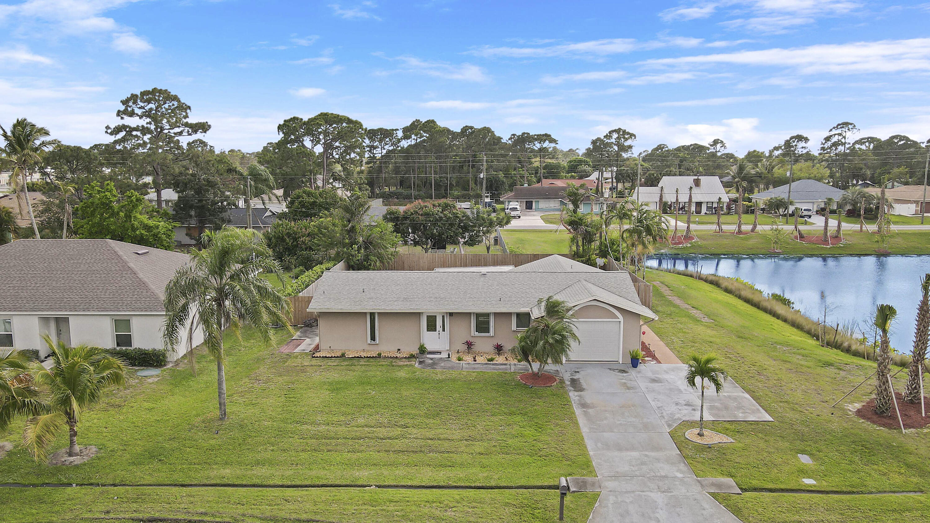 752 SE Browning Avenue