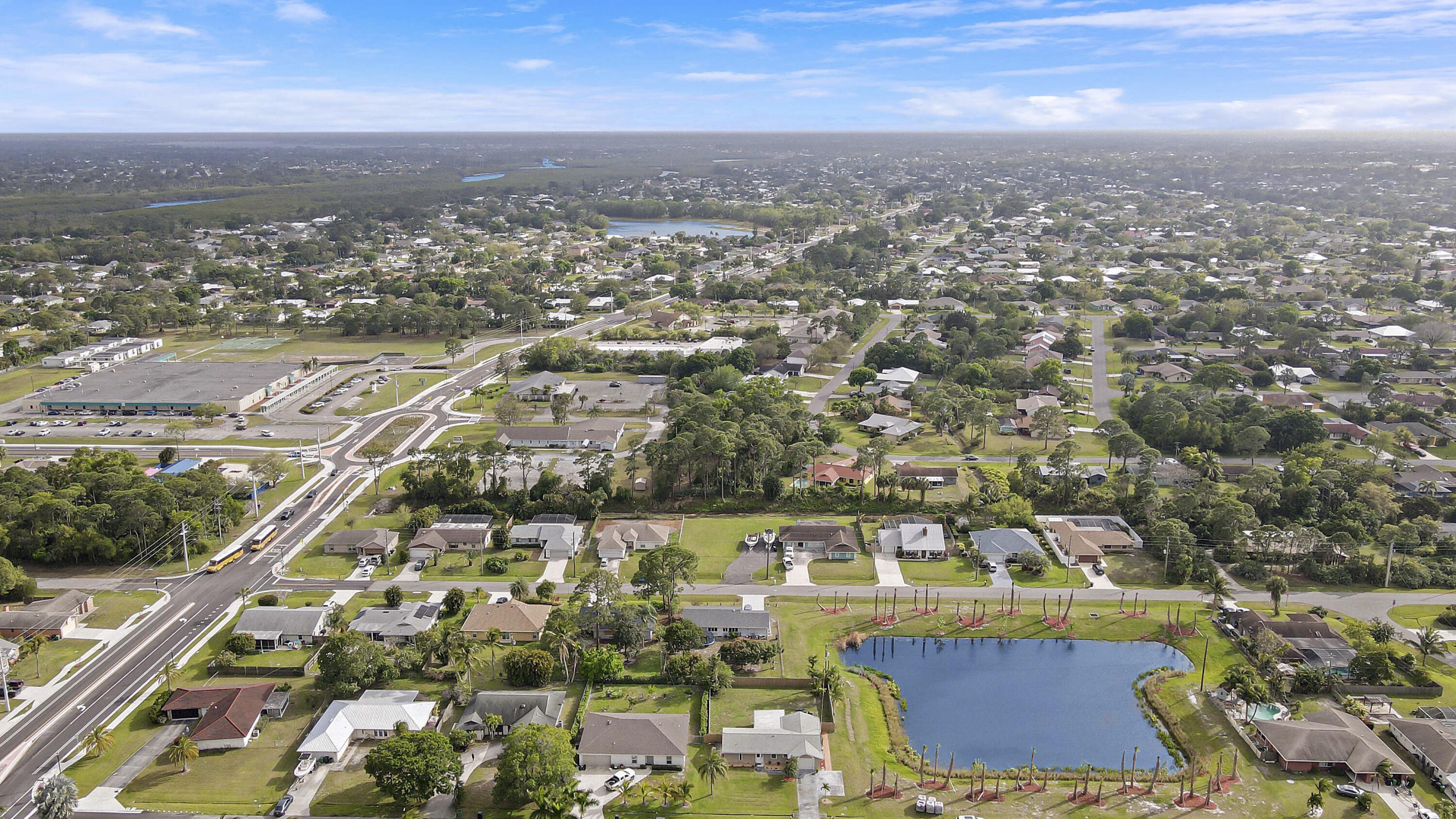 752 SE Browning Avenue