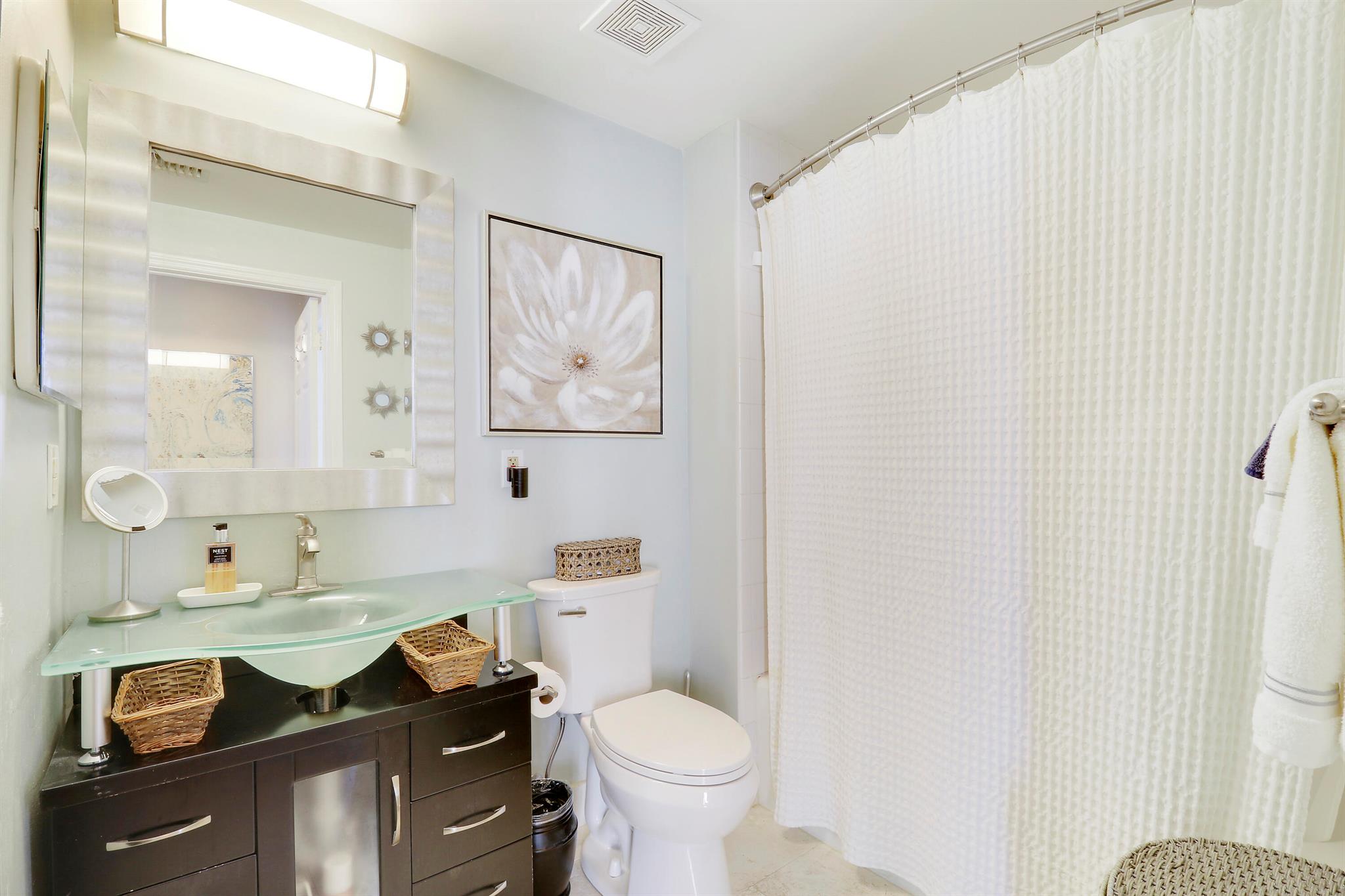 255 Evernia Street 801