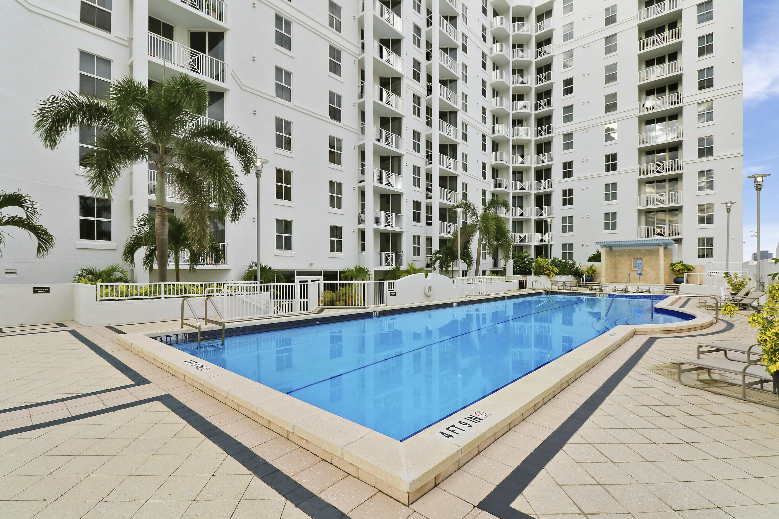 255 Evernia Street 801