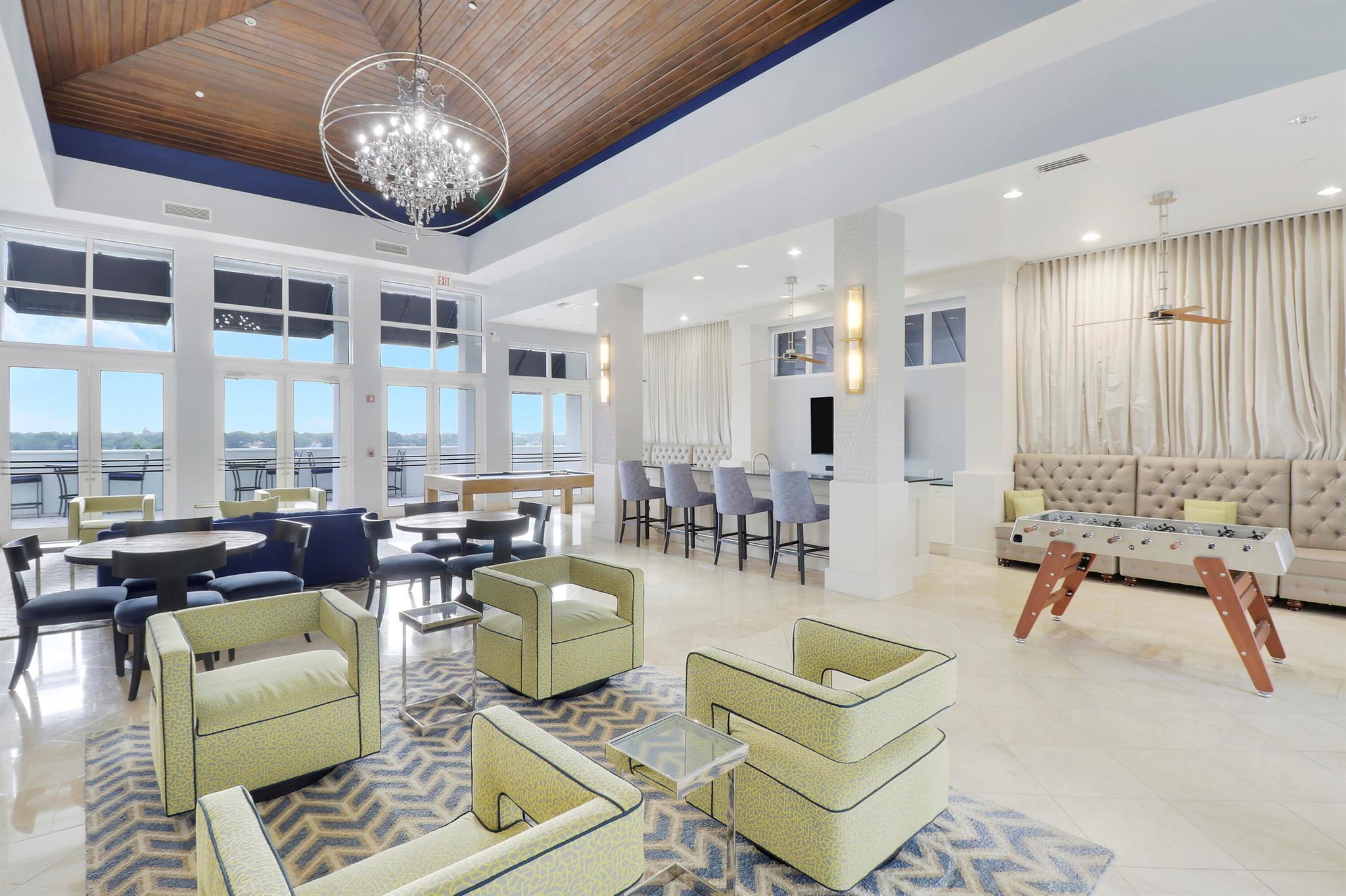 255 Evernia Street 801