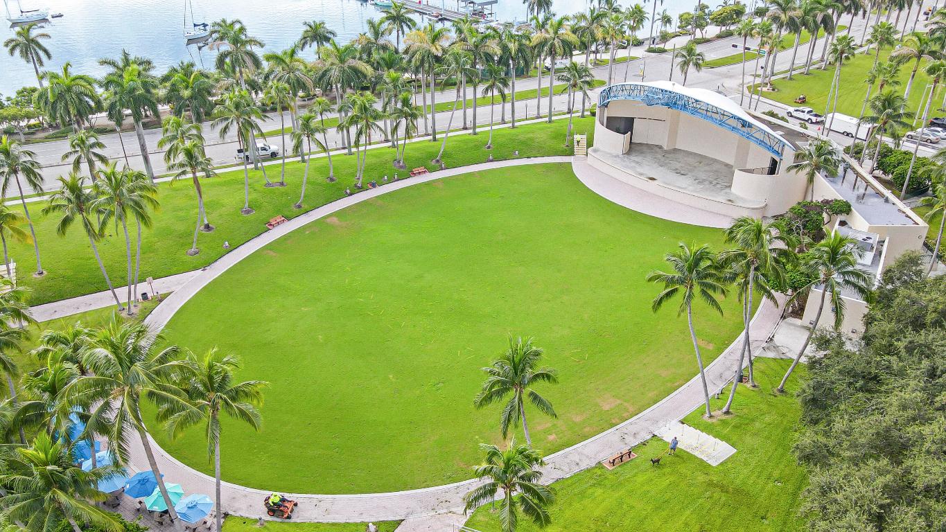 255 Evernia Street 801