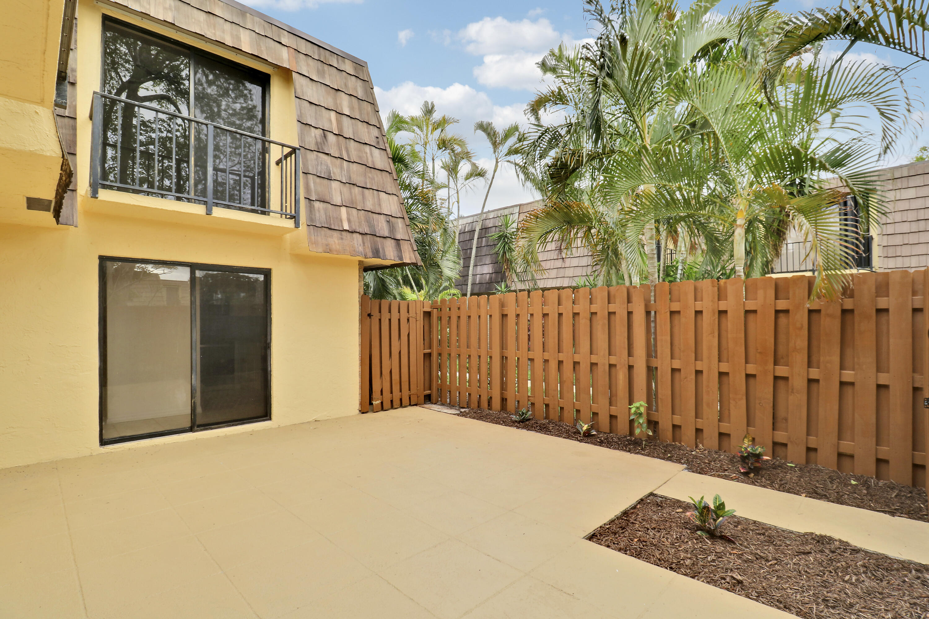 523 Springdale Circle