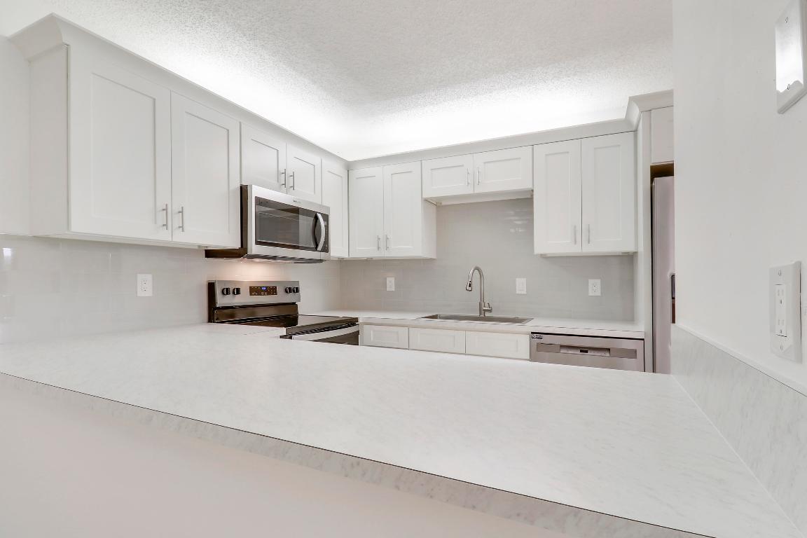 523 Springdale Circle