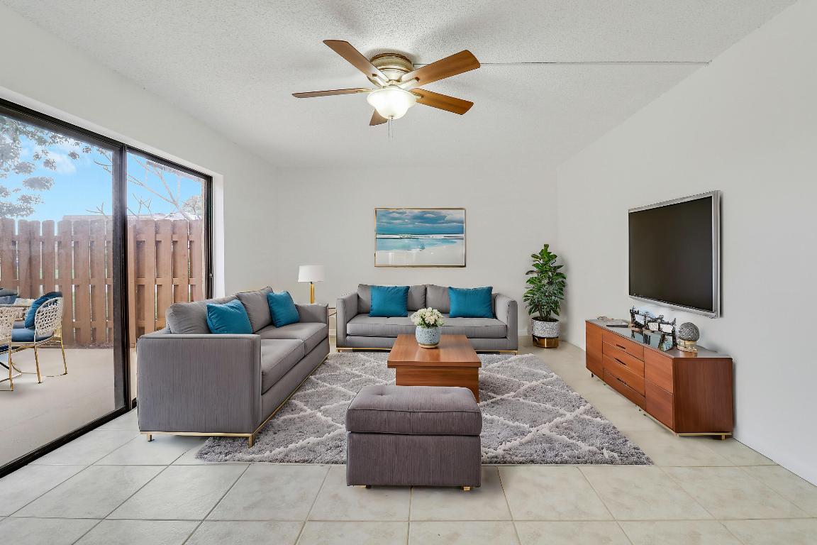 523 Springdale Circle