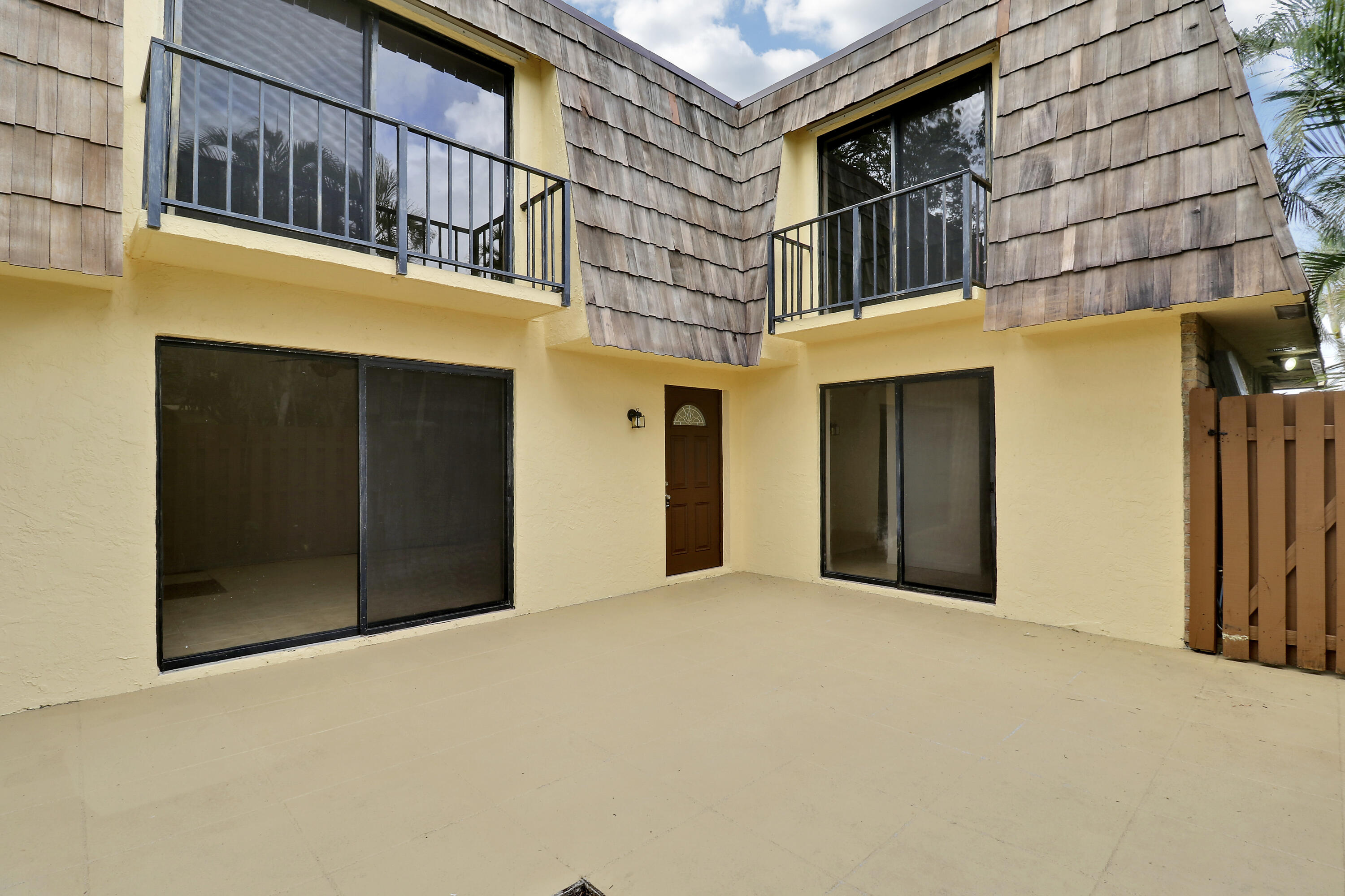 523 Springdale Circle
