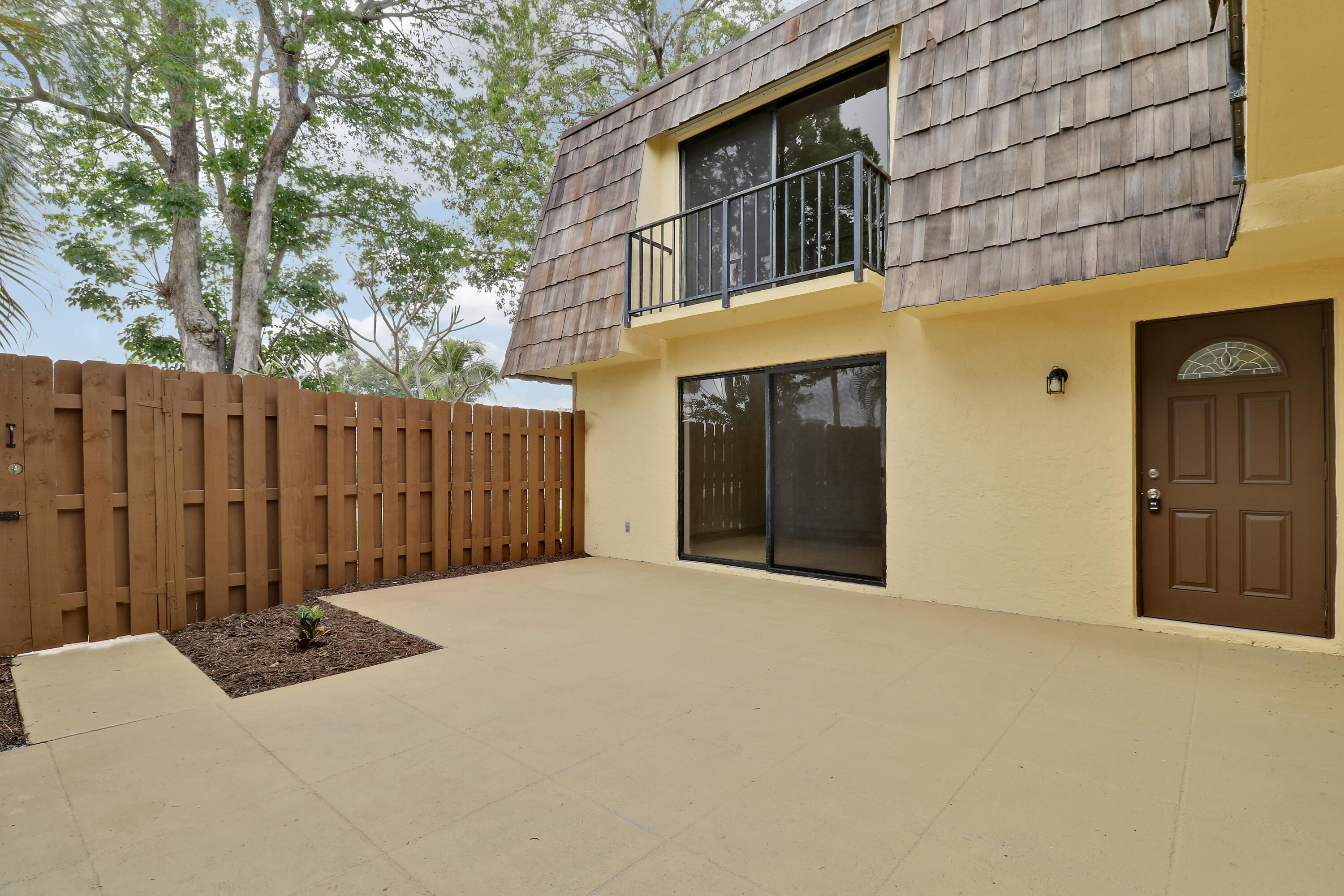 523 Springdale Circle