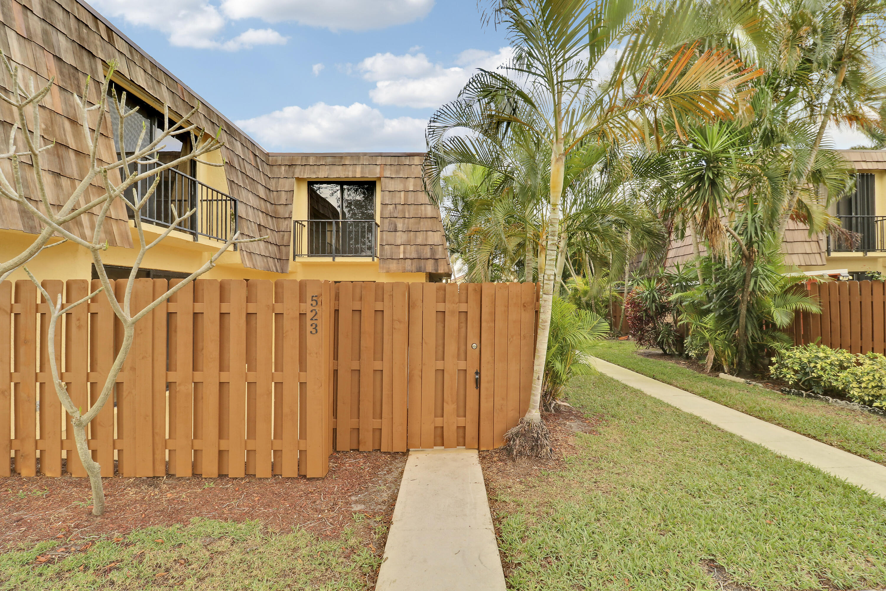 523 Springdale Circle