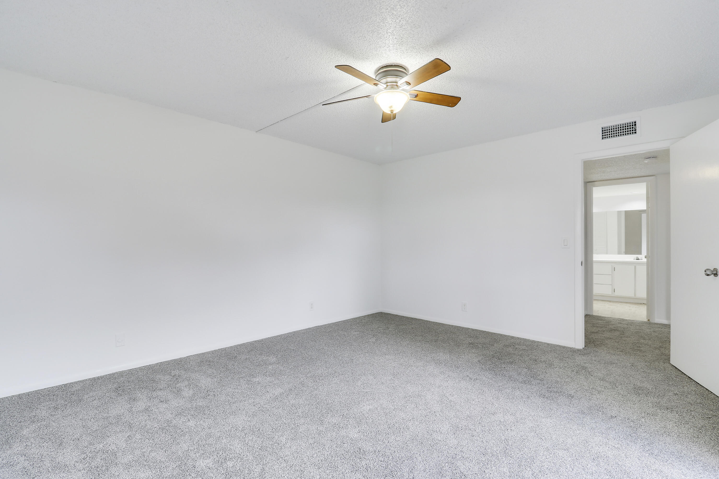 523 Springdale Circle