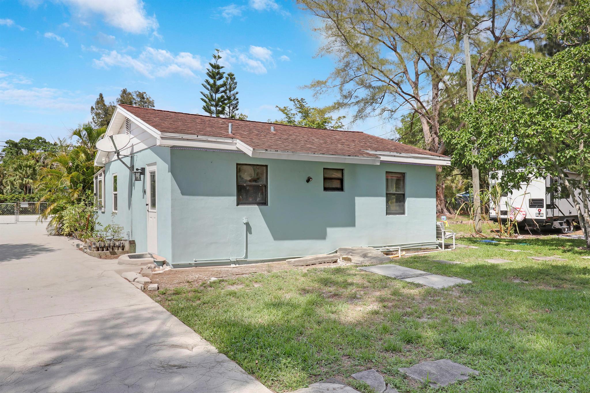 6368 Bishoff Road