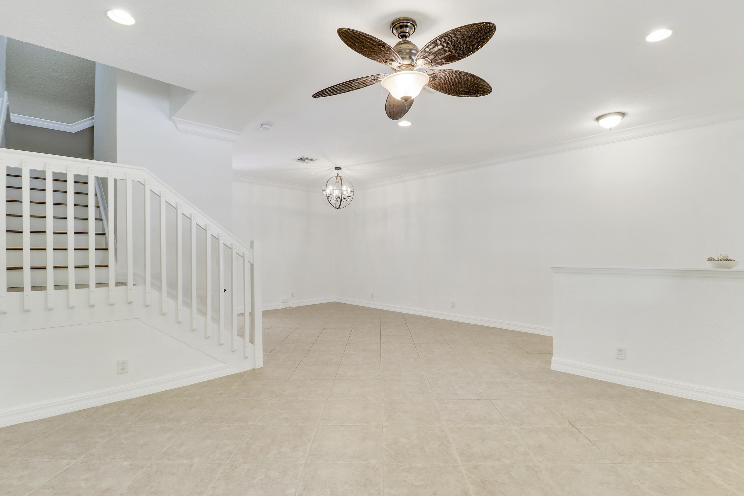 110 E Pigeon Plum Drive 102