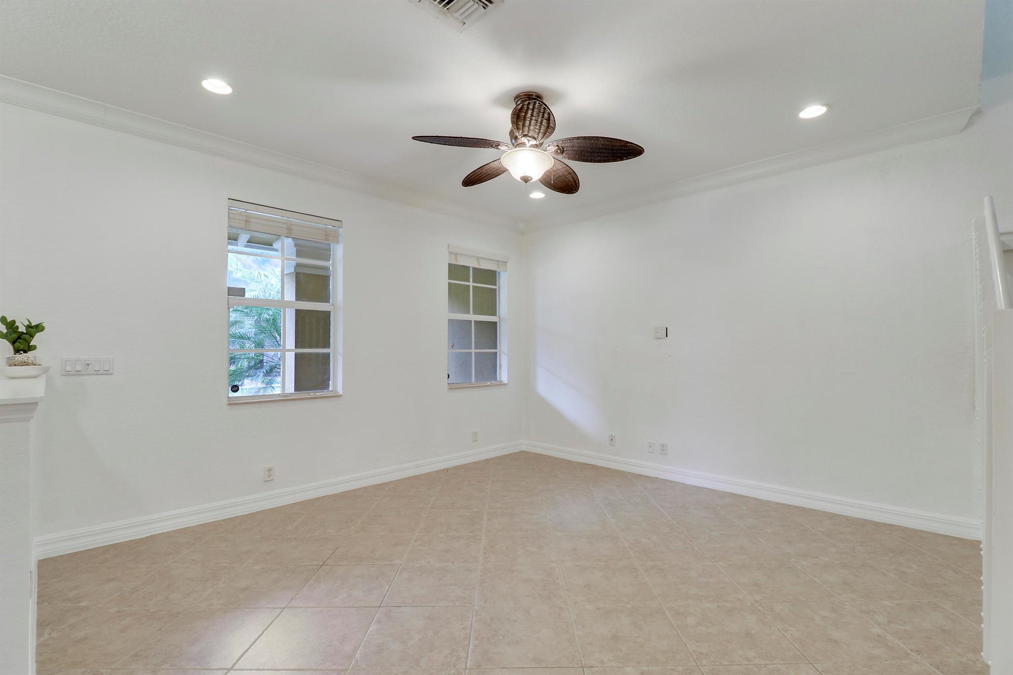 110 E Pigeon Plum Drive 102