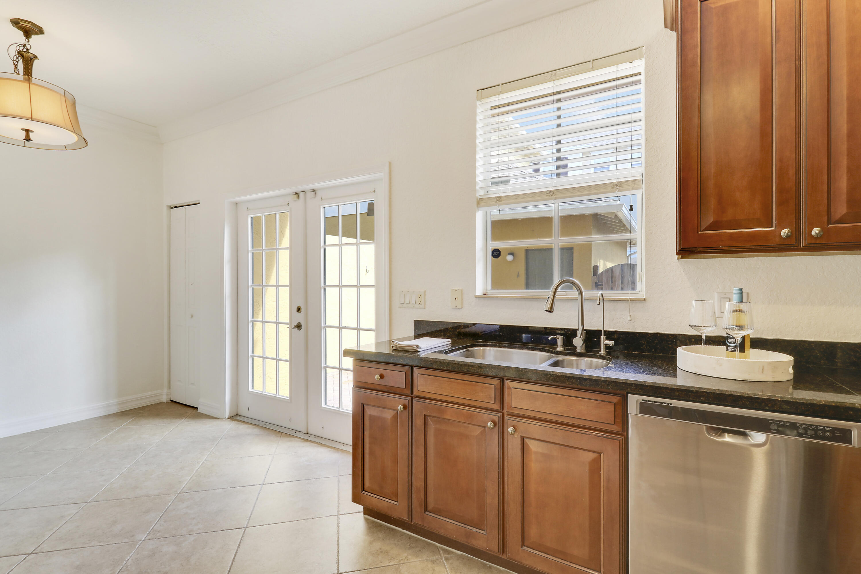 110 E Pigeon Plum Drive 102