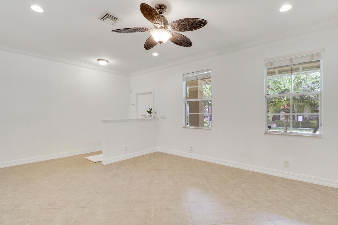 110 E Pigeon Plum Drive 102