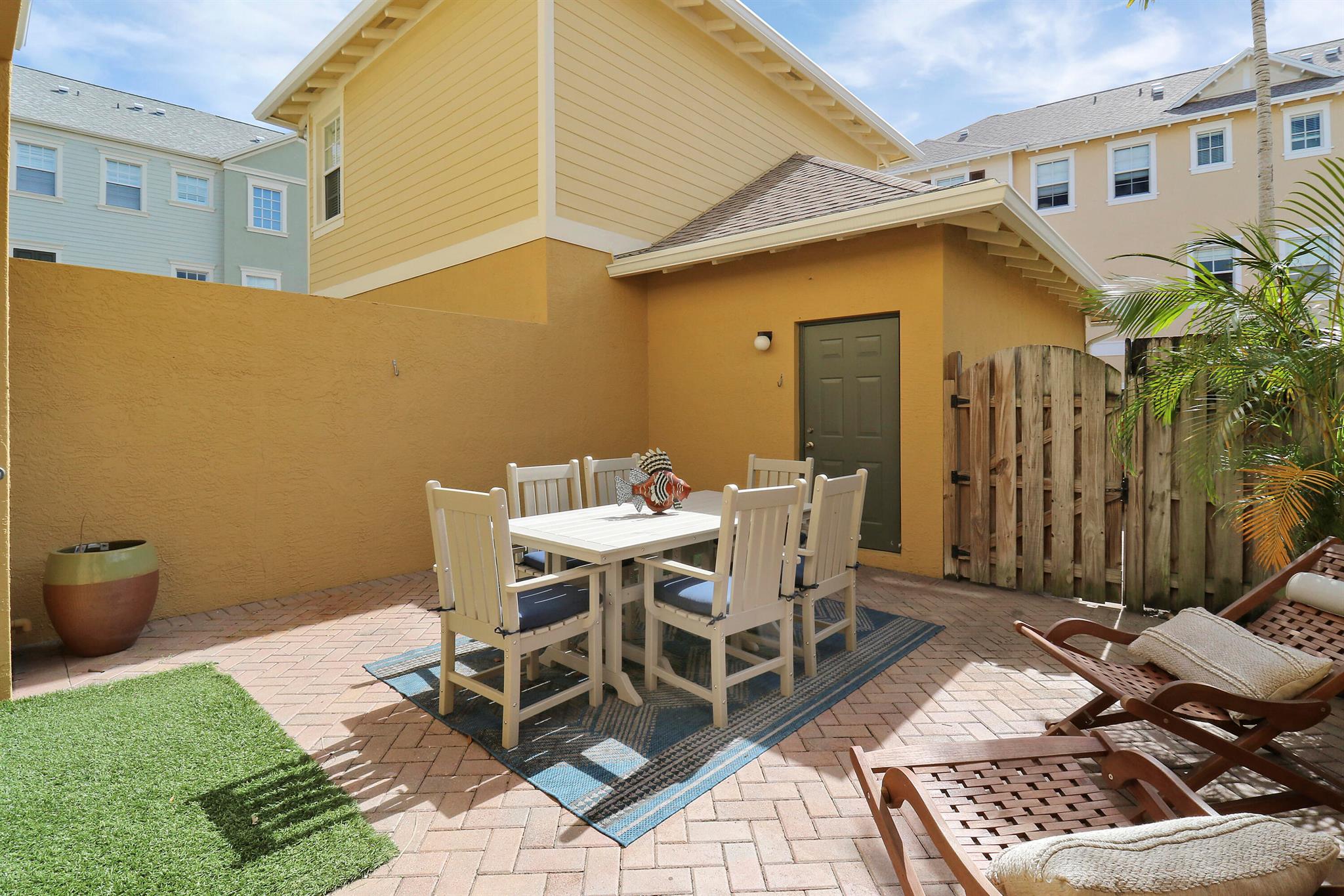 110 E Pigeon Plum Drive 102