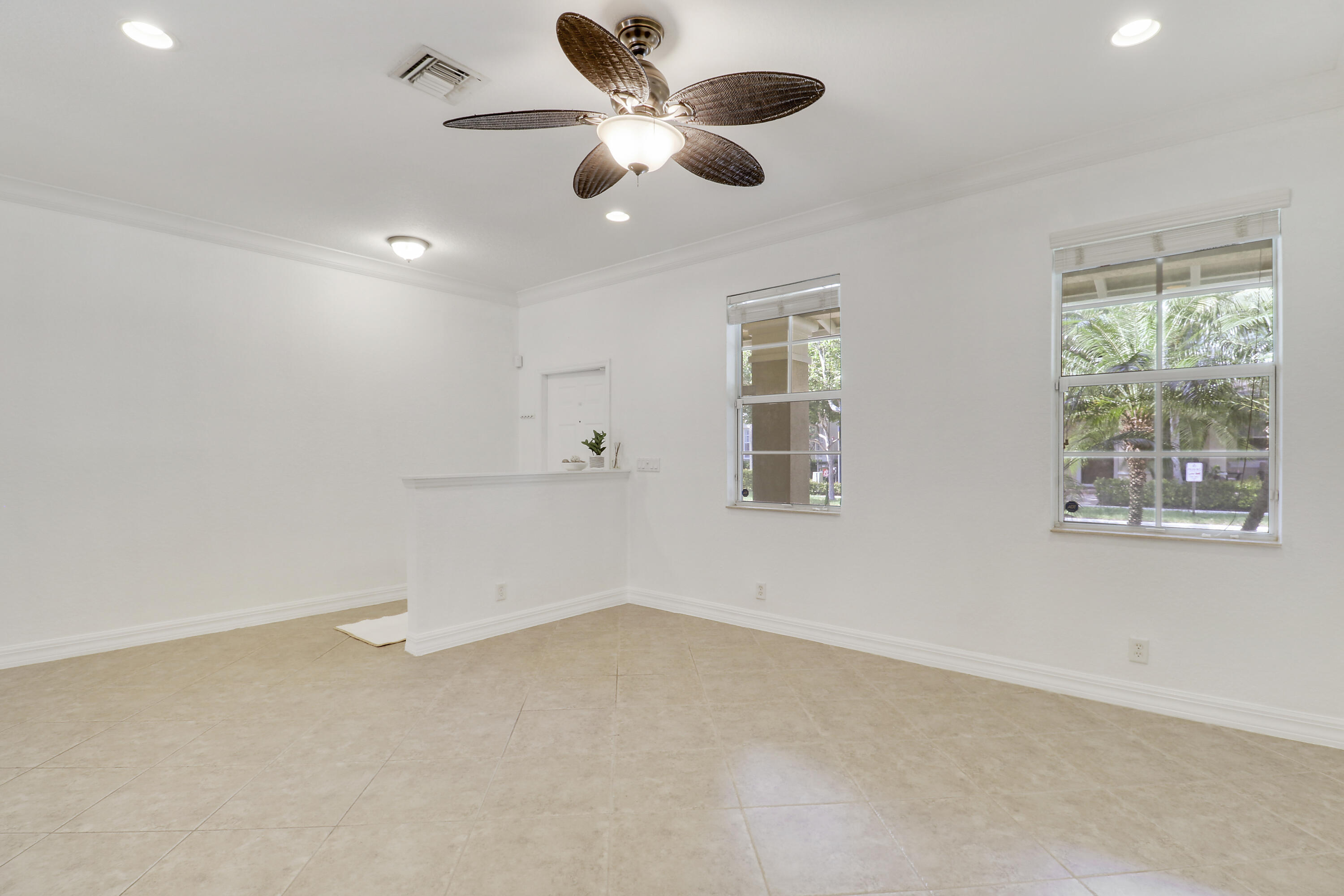 110 E Pigeon Plum Drive 102